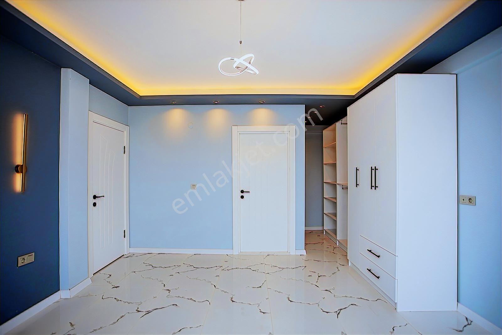 Foça Bağarası Villalar Bölgesinde Satılık 4+1 Müstakil Villa - Görsel 9