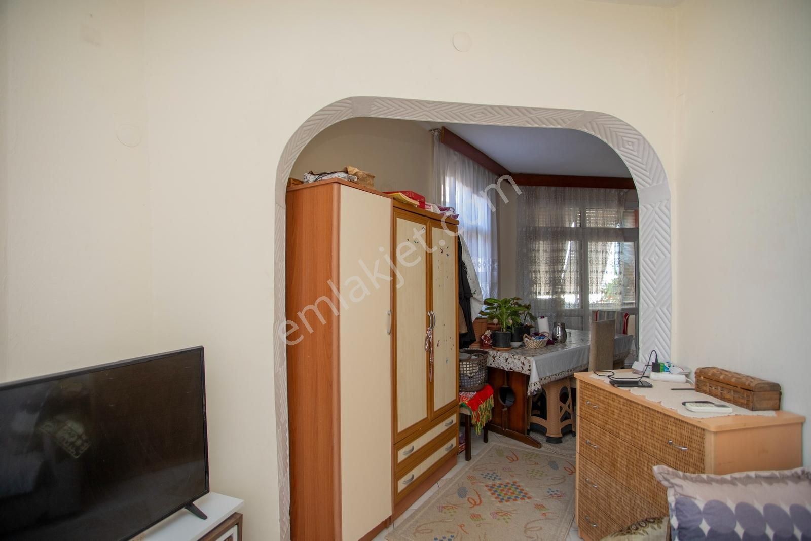 Menemen Merkez De Satılık Tek Tapu 2 Daire - Görsel 32