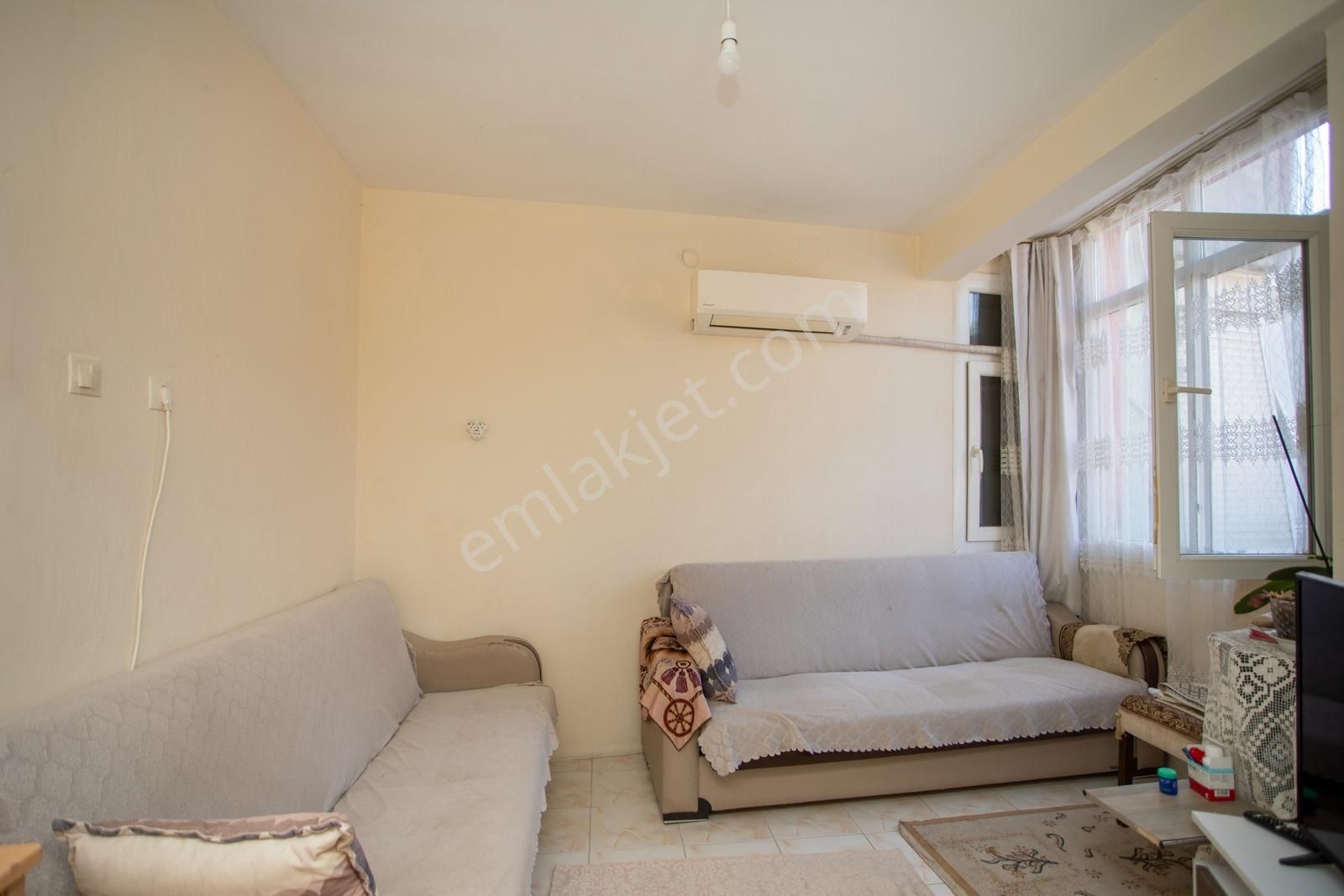 Menemen Merkez De Satılık Tek Tapu 2 Daire - Görsel 31