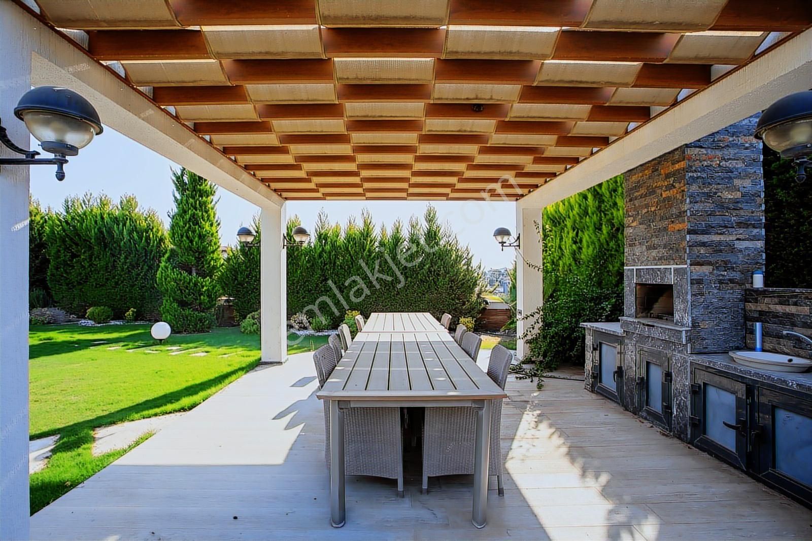 Kuşadası Türkmen'de Satılık 5+1 Havuzlu Müstakil Villa - Görsel 15