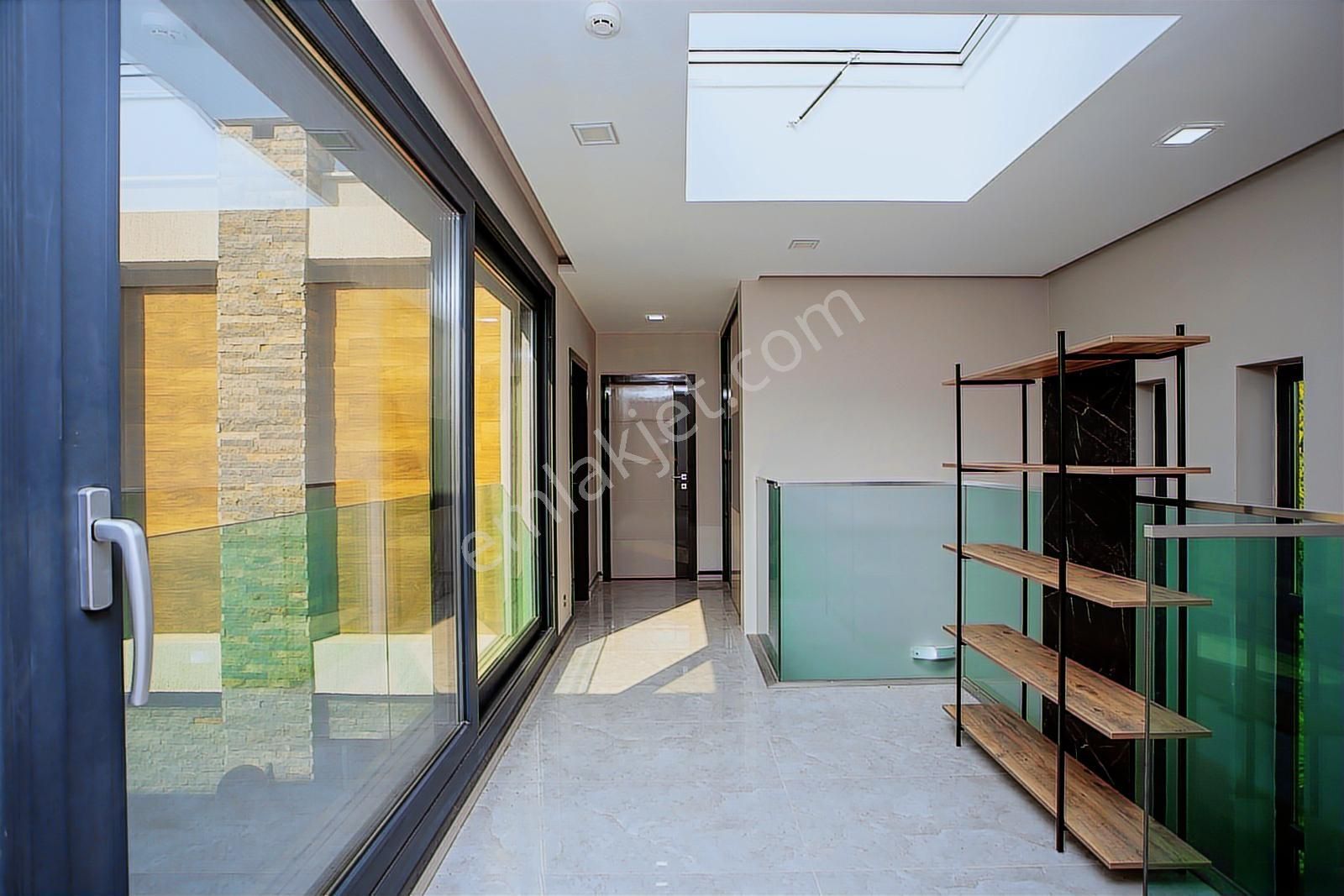 Kuşadası Türkmen'de Satılık 5+1 Havuzlu Müstakil Villa - Görsel 28