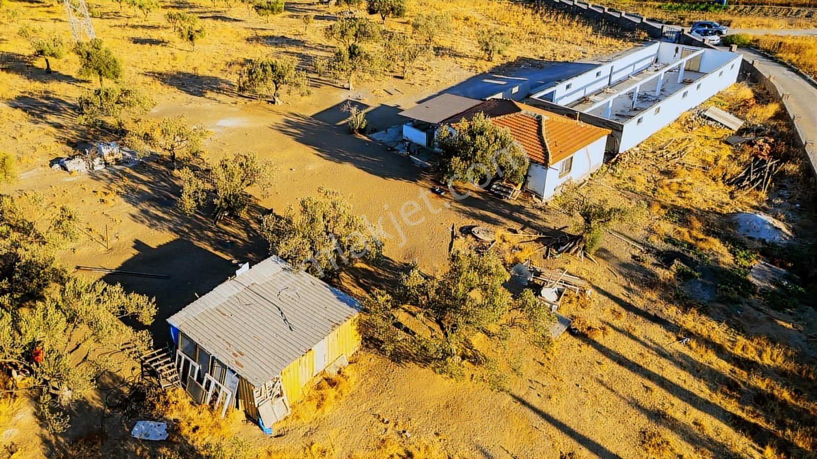 Foça Yeniköy'de Satılık 40 Dönüm Tarla - Görsel 34