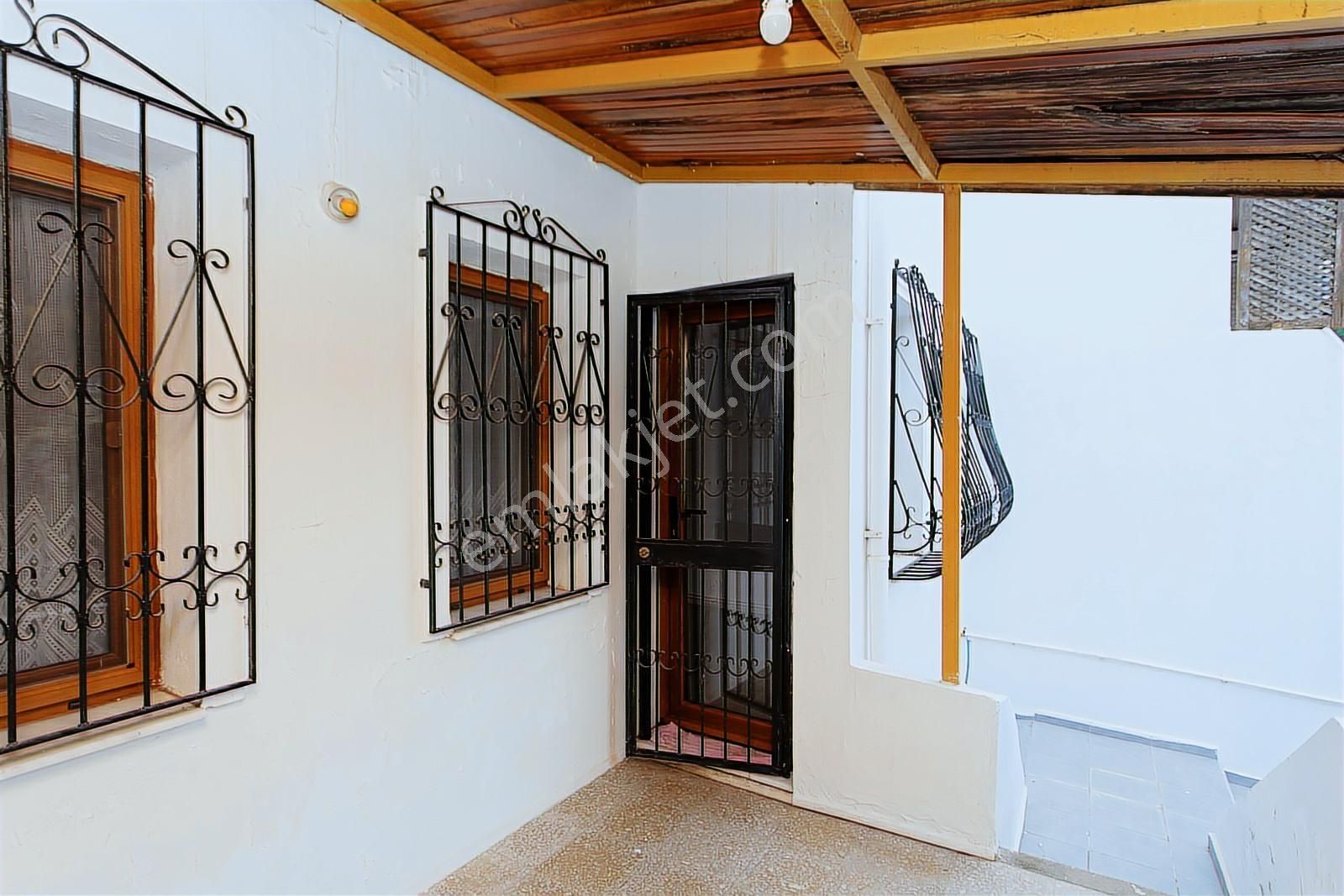 Yenifoça Burunucu'nda Satılık 3+1 Teraslı Dubleks - Görsel 25