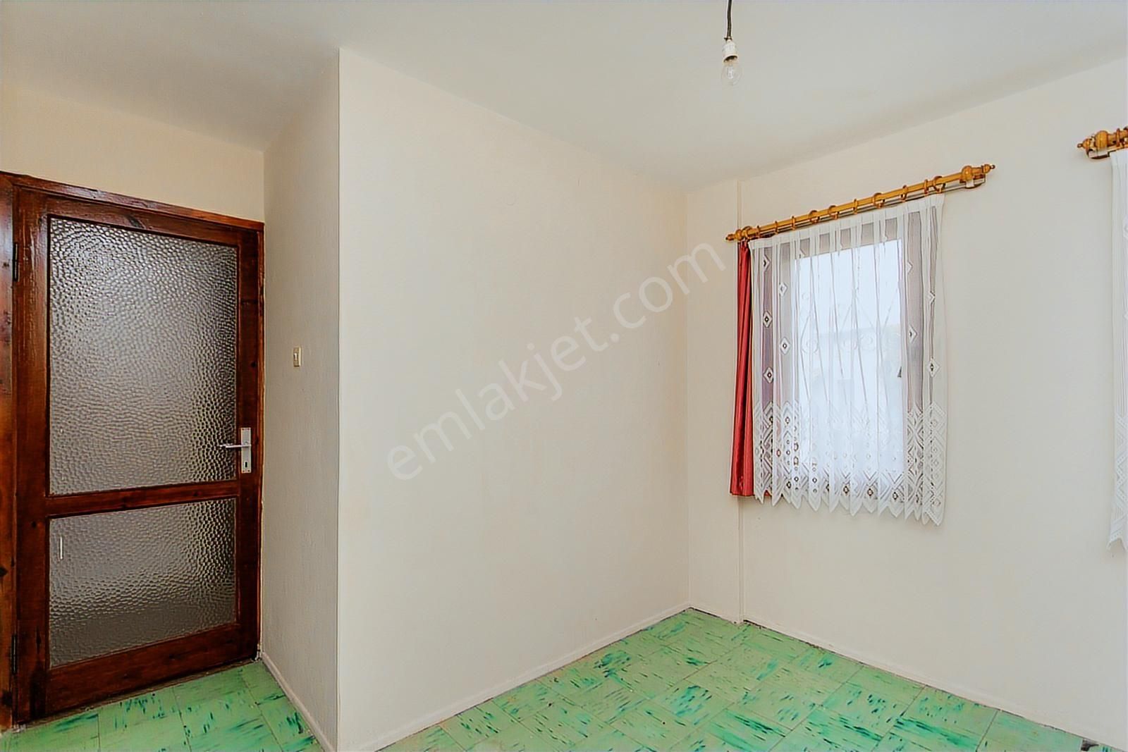 Yenifoça Burunucu'nda Satılık 3+1 Teraslı Dubleks - Görsel 30