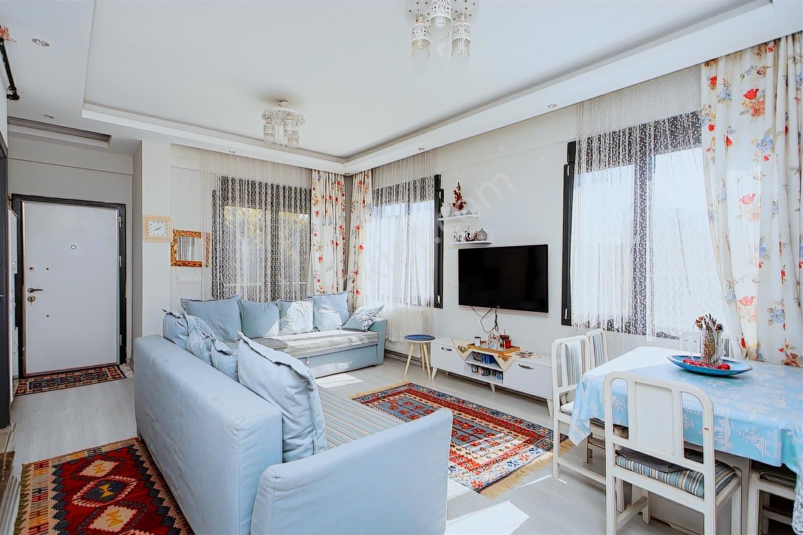 Yenifoça Gencelli'de Satılık 3+1 Tripleks Villa - Görsel 20