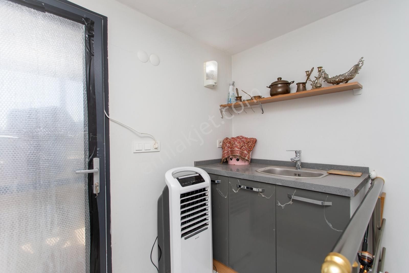 Yenifoça Gencelli'de Satılık 3+1 Tripleks Villa - Görsel 30