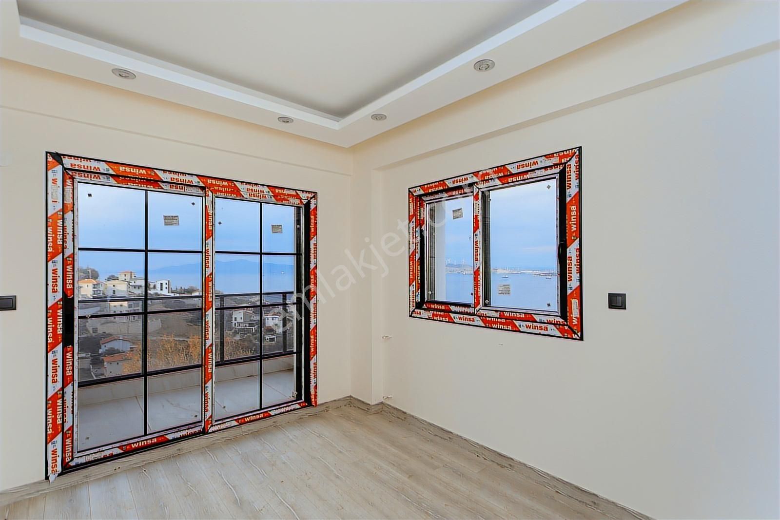 Yenifoça Donatkent Mevkiinde Satılık Havuzlu 3+1 Müstakil Villa - Görsel 24