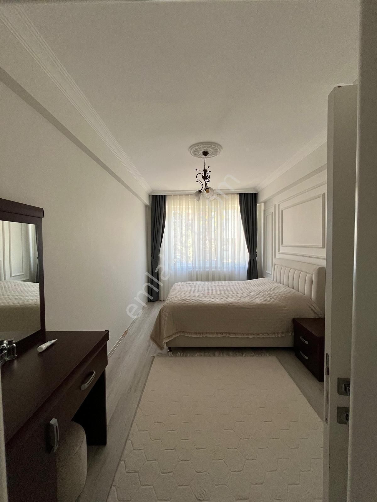 Afyon Üçok Emlaktan Güvenevler Mah 3+1 127m² Geniş Temiz Bakımlı Satılık Daire - Görsel 10