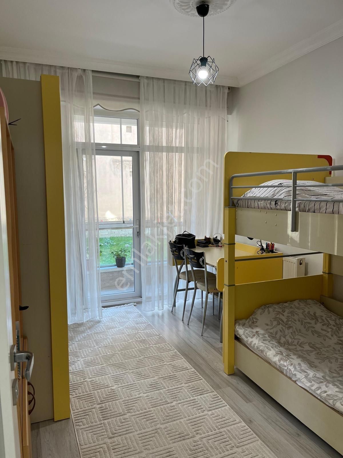 Afyon Üçok Emlaktan Güvenevler Mah 3+1 127m² Geniş Temiz Bakımlı Satılık Daire - Görsel 13