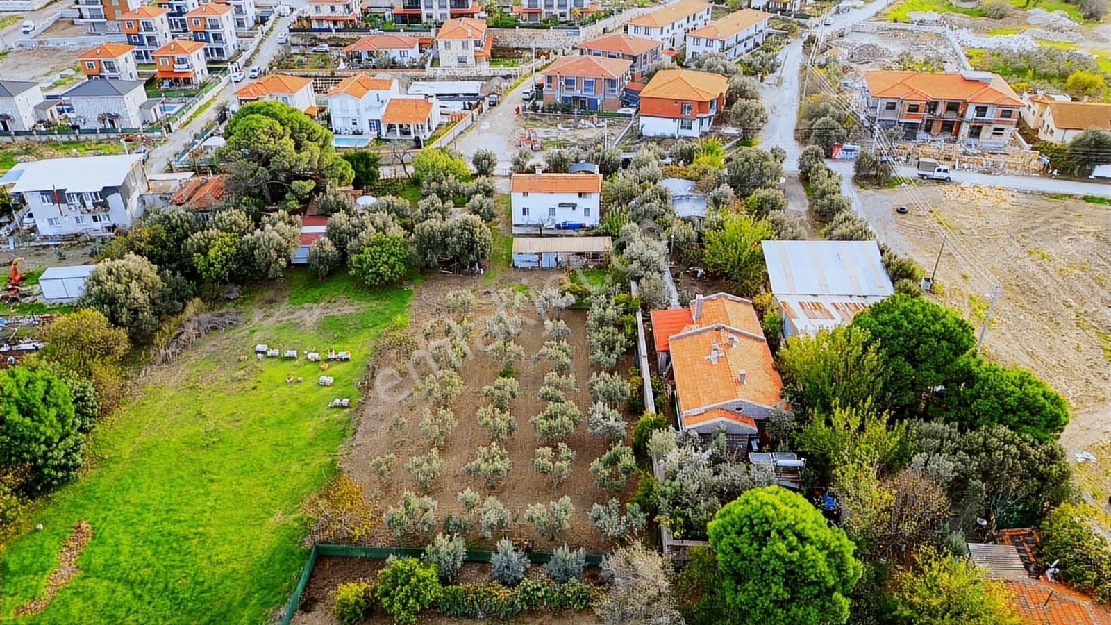 Foça Bağarası Hacıveli Mah. Satılık Kargir Evli Arsa - Görsel 5