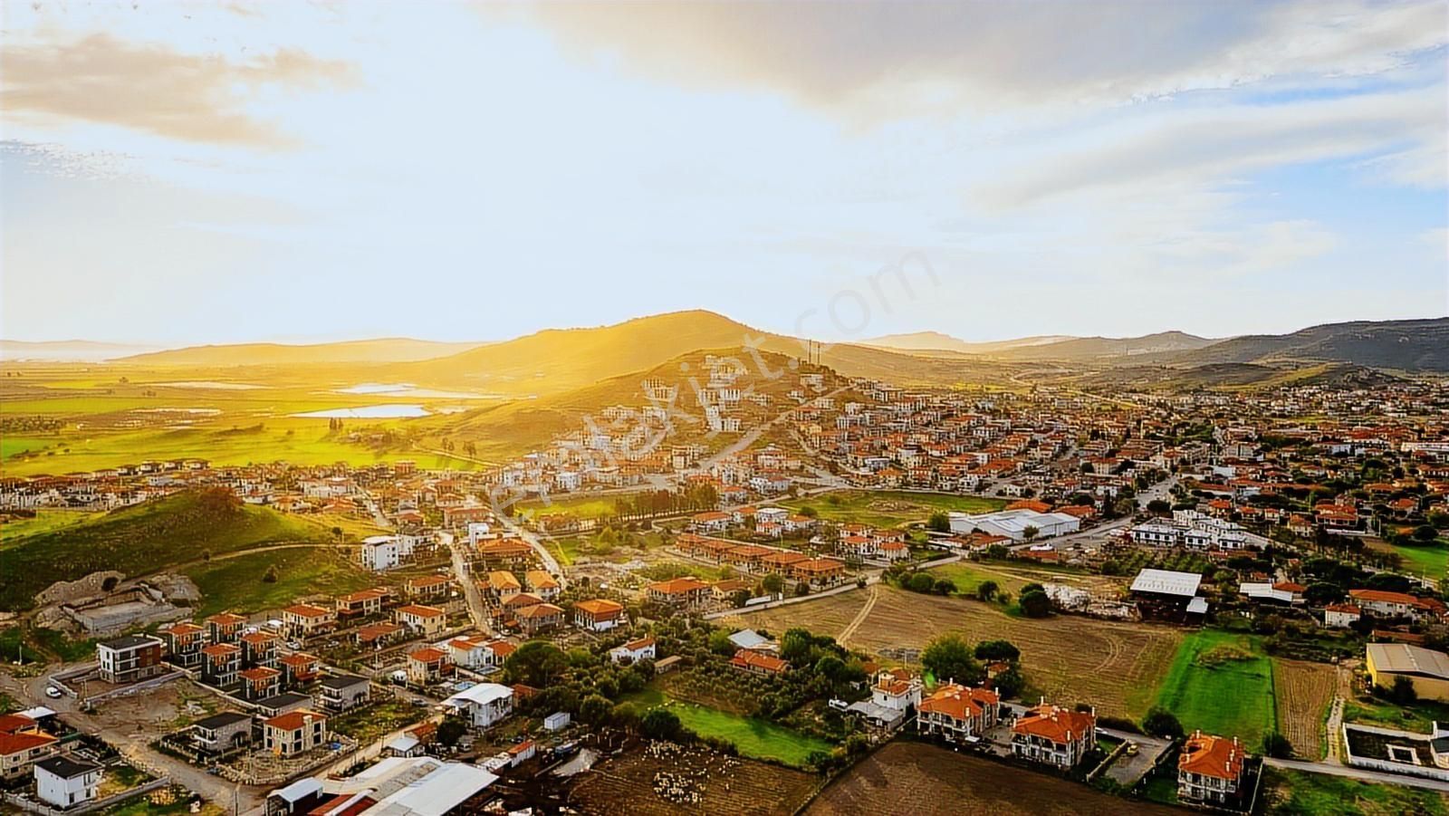 Foça Bağarası Hacıveli Mah. Satılık Kargir Evli Arsa - Görsel 29