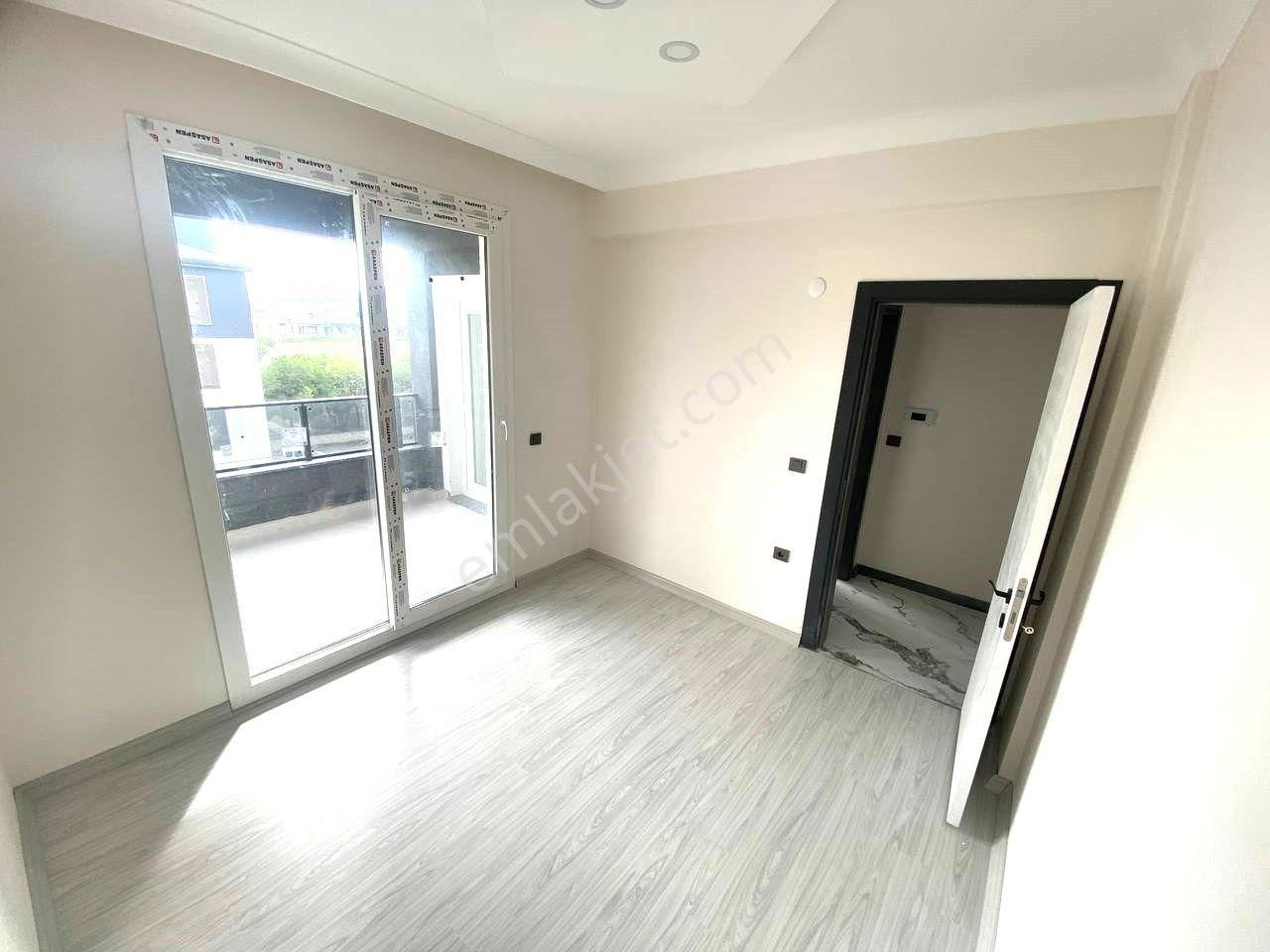 🏡🔴aktiften Badem Alnında Hem Yazın Hem Kışın Kullanabileceğiniz Ara Kat 1+1 Satılık Daire - Görsel 5