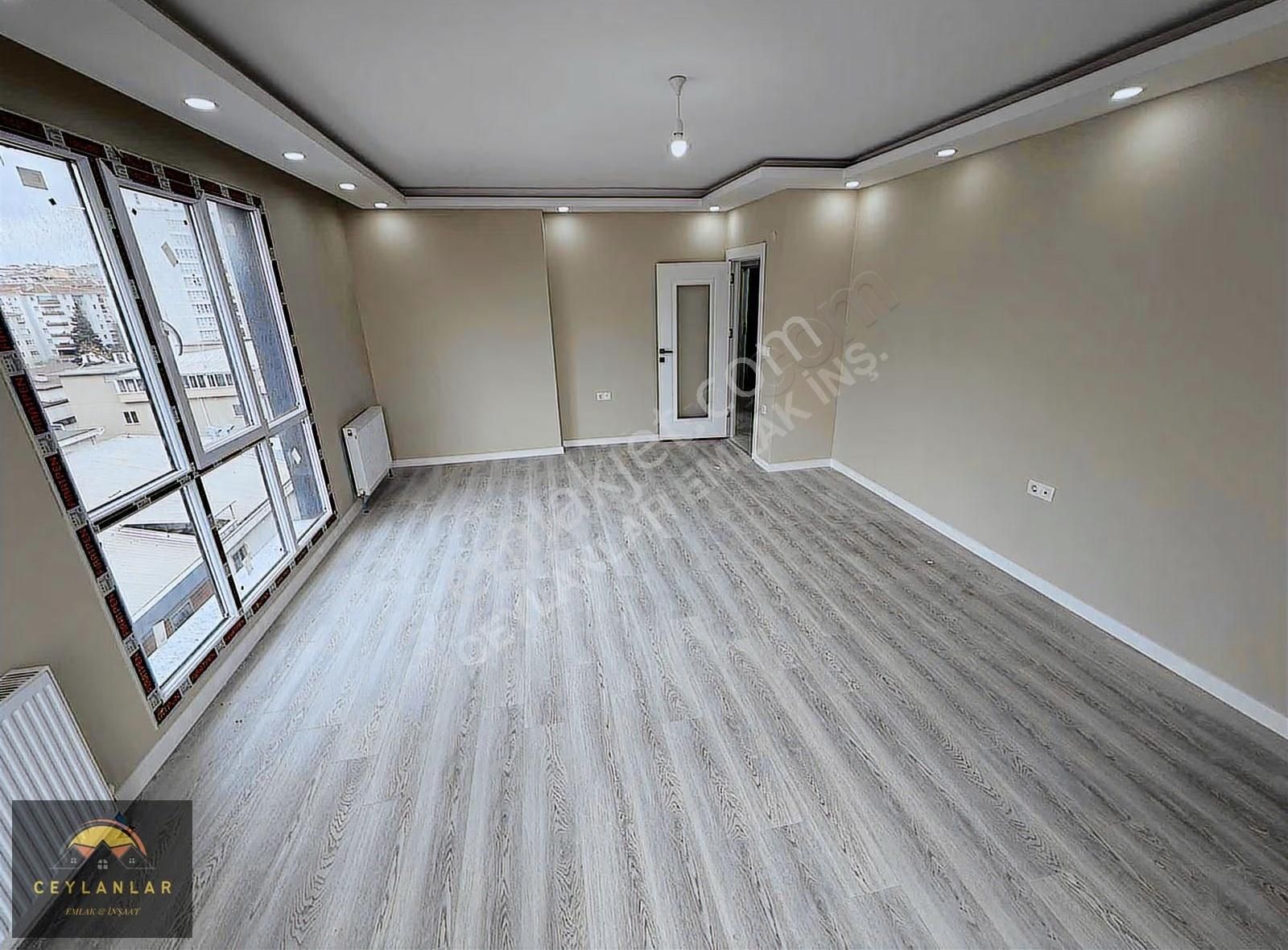 Bağcılar Kirazlıda Site İçerisinde Havuzlu Güvenlikli 3+1 - Görsel 28