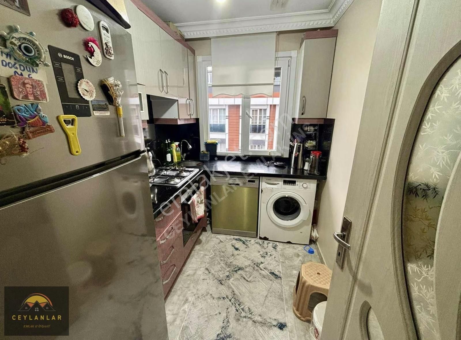 Atatürk Mah. Metroya Yakın Asansörlü Dublex Daire - Görsel 8