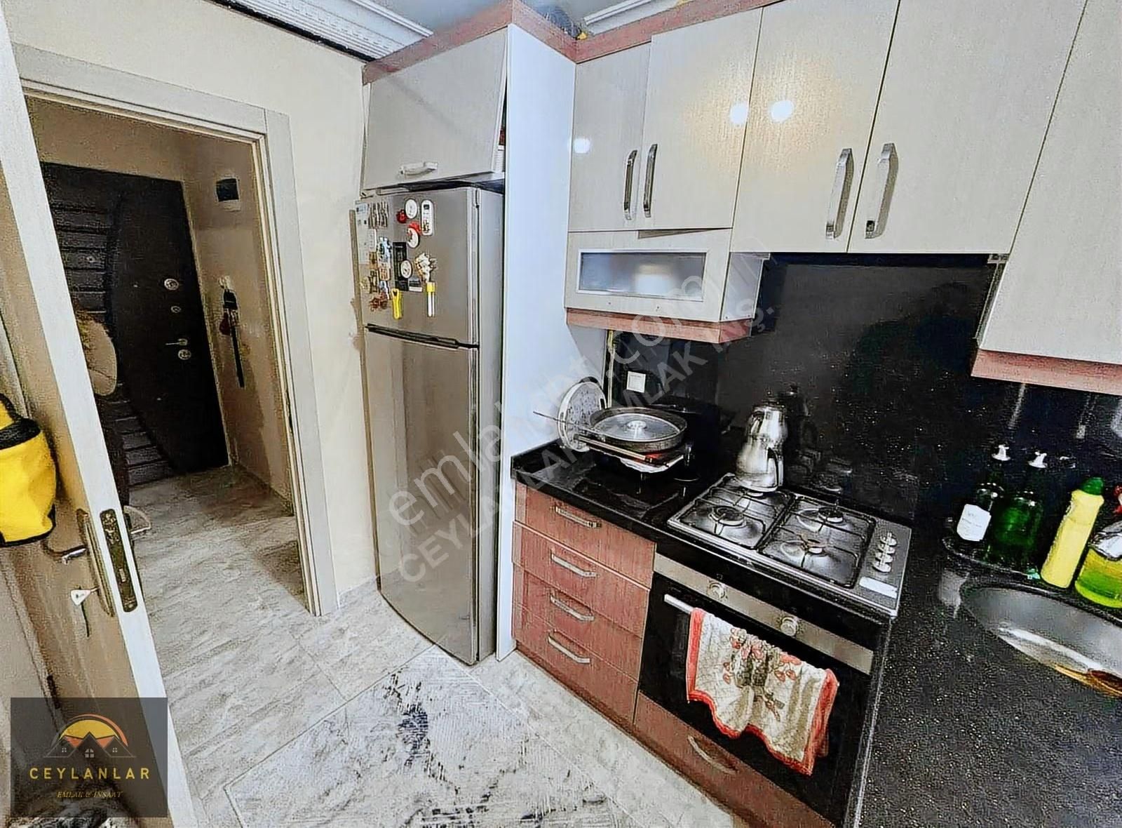 Atatürk Mah. Metroya Yakın Asansörlü Dublex Daire - Görsel 18