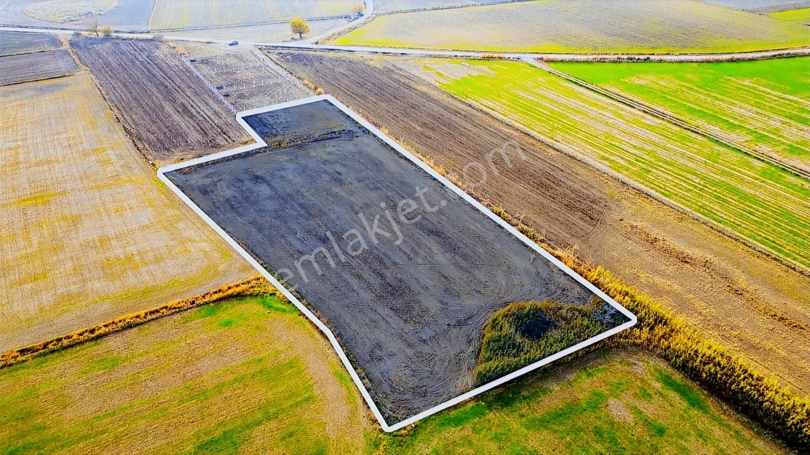 Foça Gerenköy'de Satılık 6.304 M2 Hisseli Tarla - Görsel 19