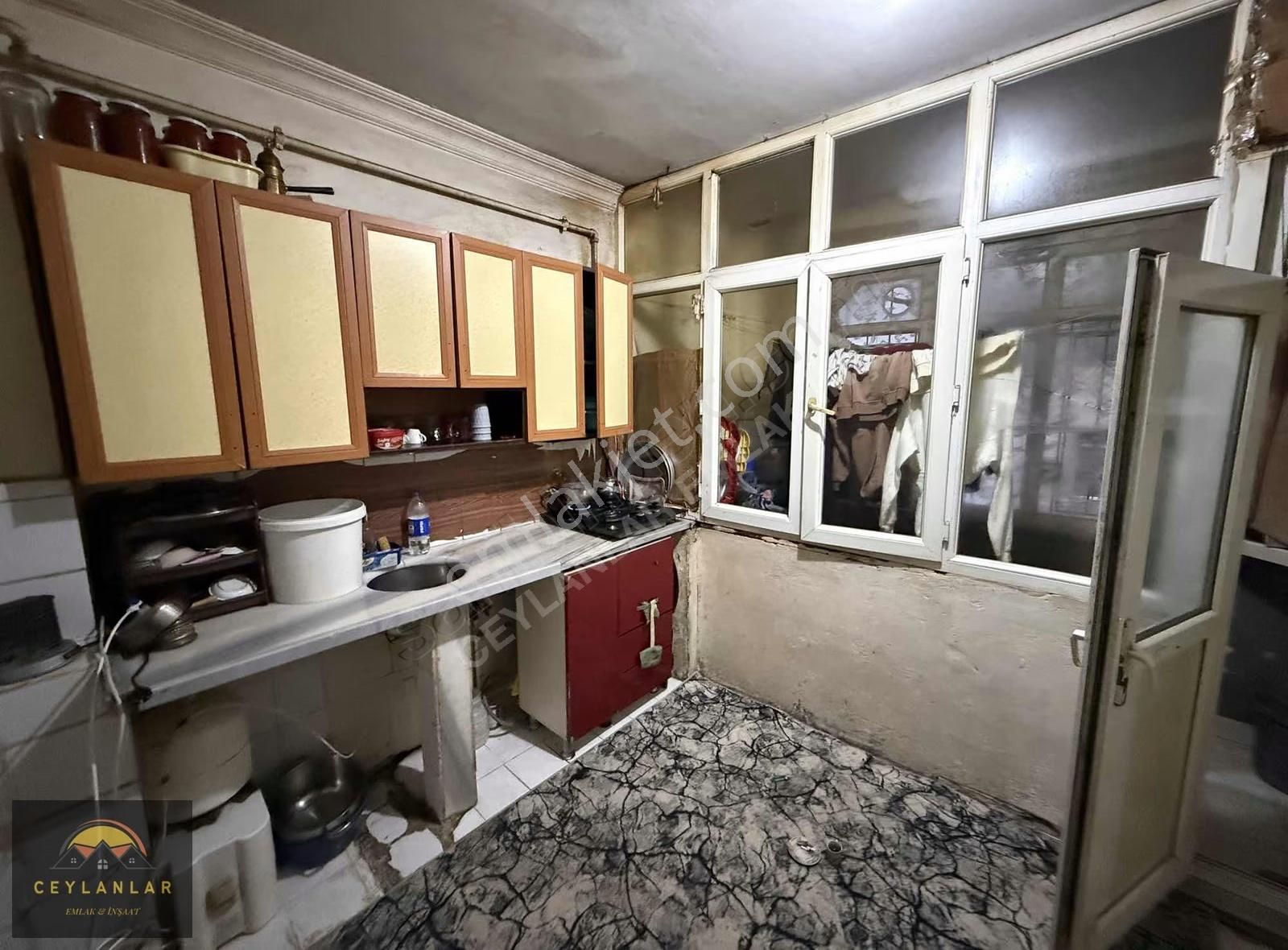 Mehmet Akif Mah. Cuma Pazarında 3+1 Büyük Kullanıslı Daire - Görsel 28