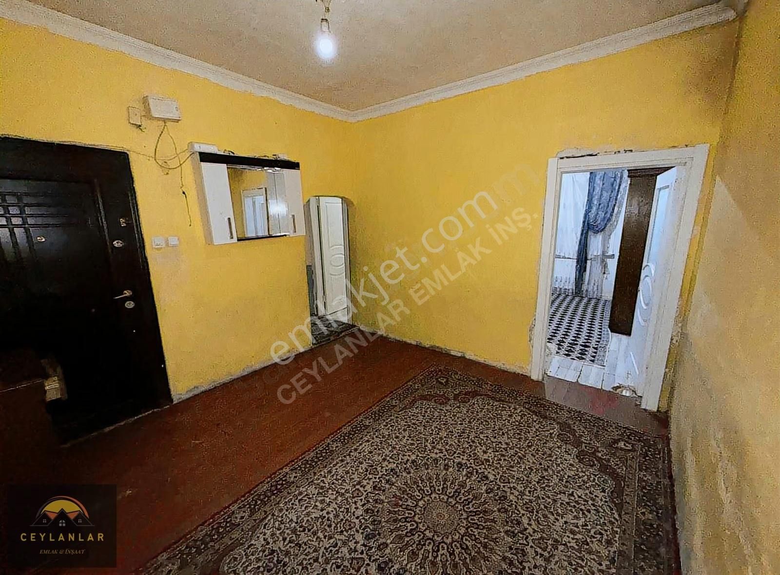 Mehmet Akif Mah. Cuma Pazarında 3+1 Büyük Kullanıslı Daire - Görsel 5