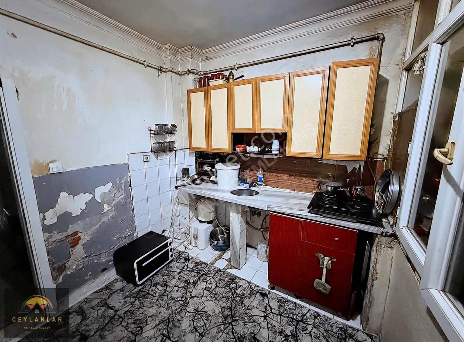 Mehmet Akif Mah. Cuma Pazarında 3+1 Büyük Kullanıslı Daire - Görsel 19