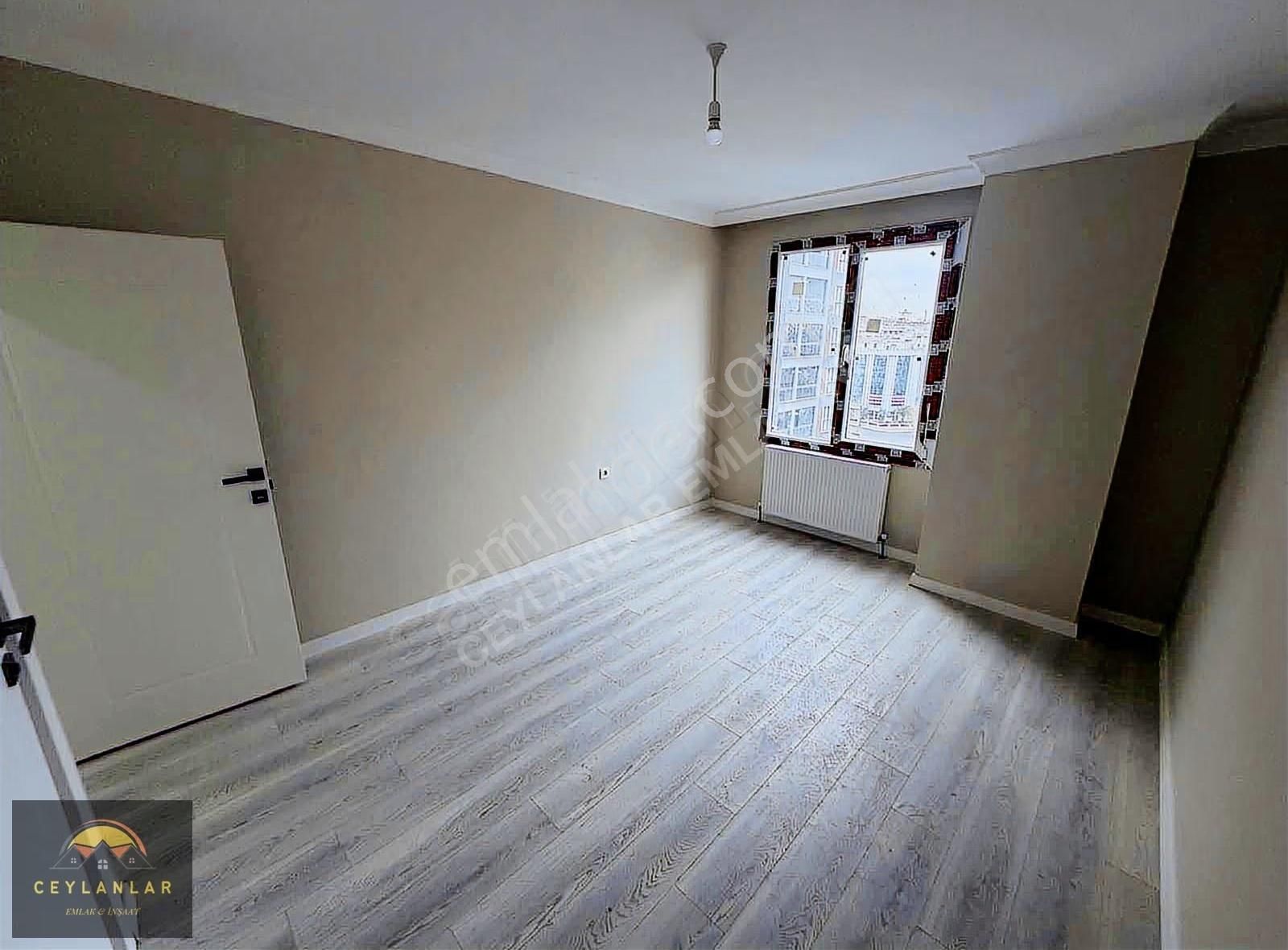 Bağcılar Kirazlı Site İçerisinde Havuzlu Güvenlikli 3+1 - Görsel 5