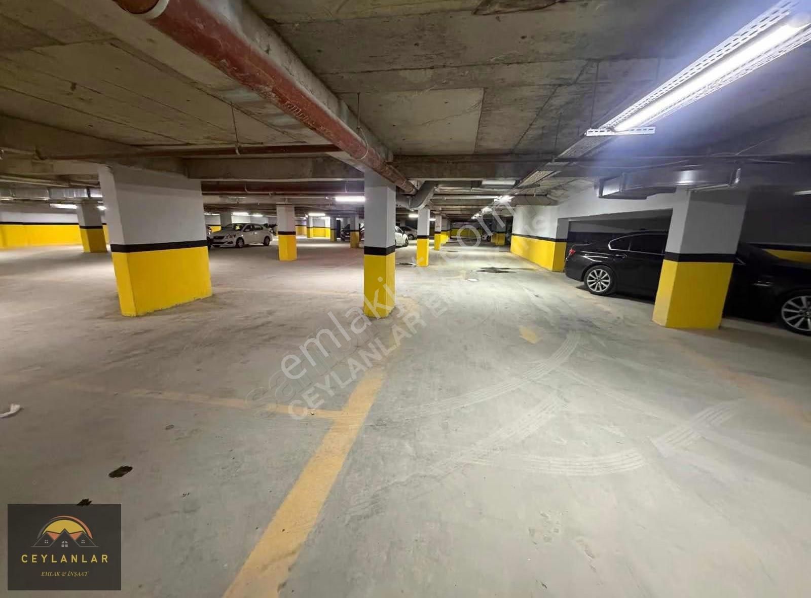 Bağcılar Kirazlı Site İçerisinde Havuzlu Güvenlikli 3+1 - Görsel 2