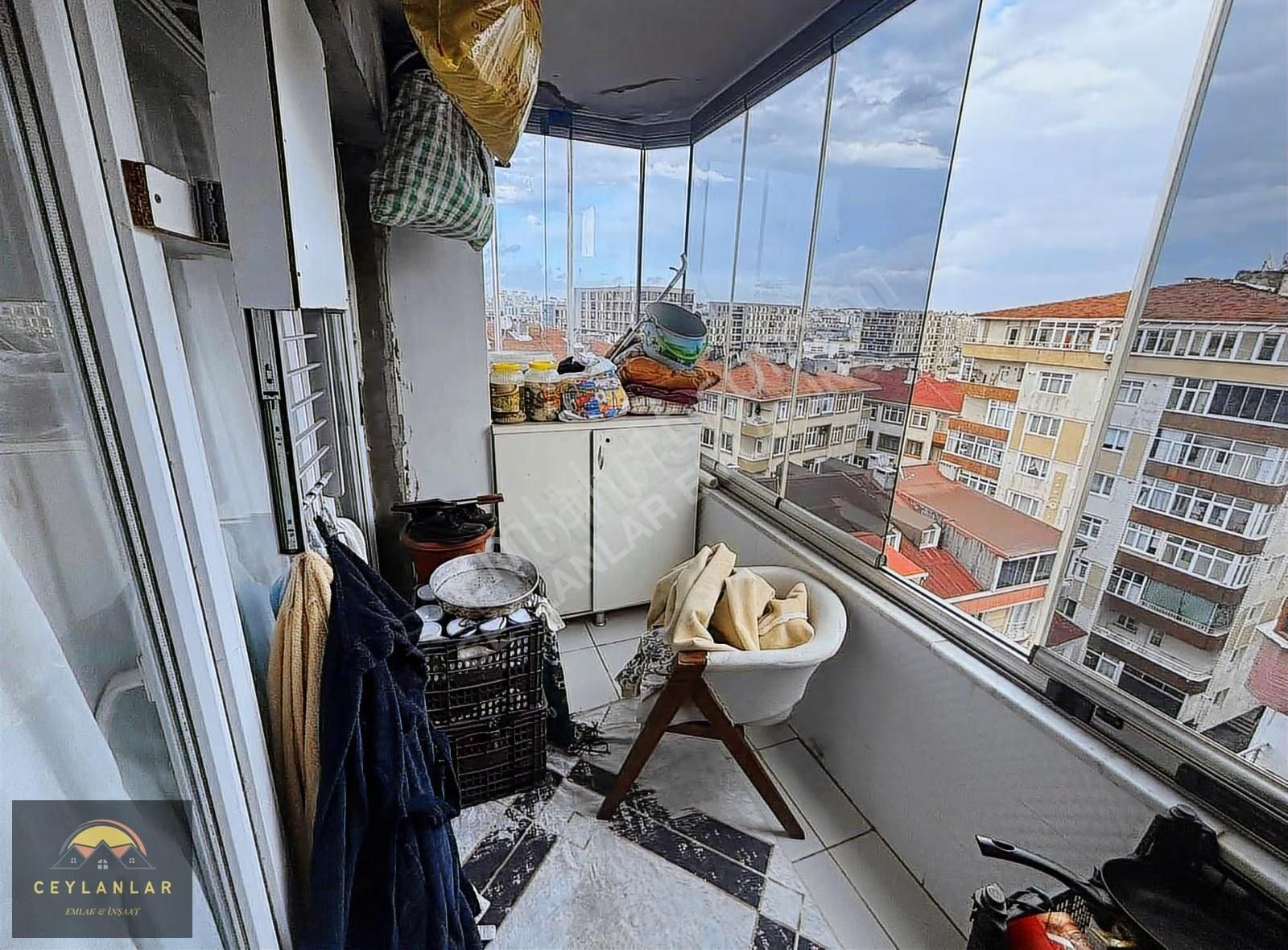 Sefaköy Teyfikbey Mah.site İçerisinde Starcitye Yakın3+1 .135m2 - Görsel 9