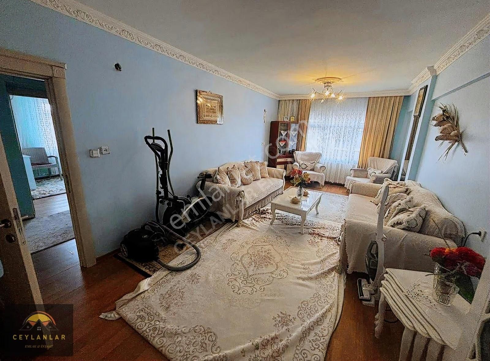 Sefaköy Teyfikbey Mah.site İçerisinde Starcitye Yakın3+1 .135m2 - Görsel 7