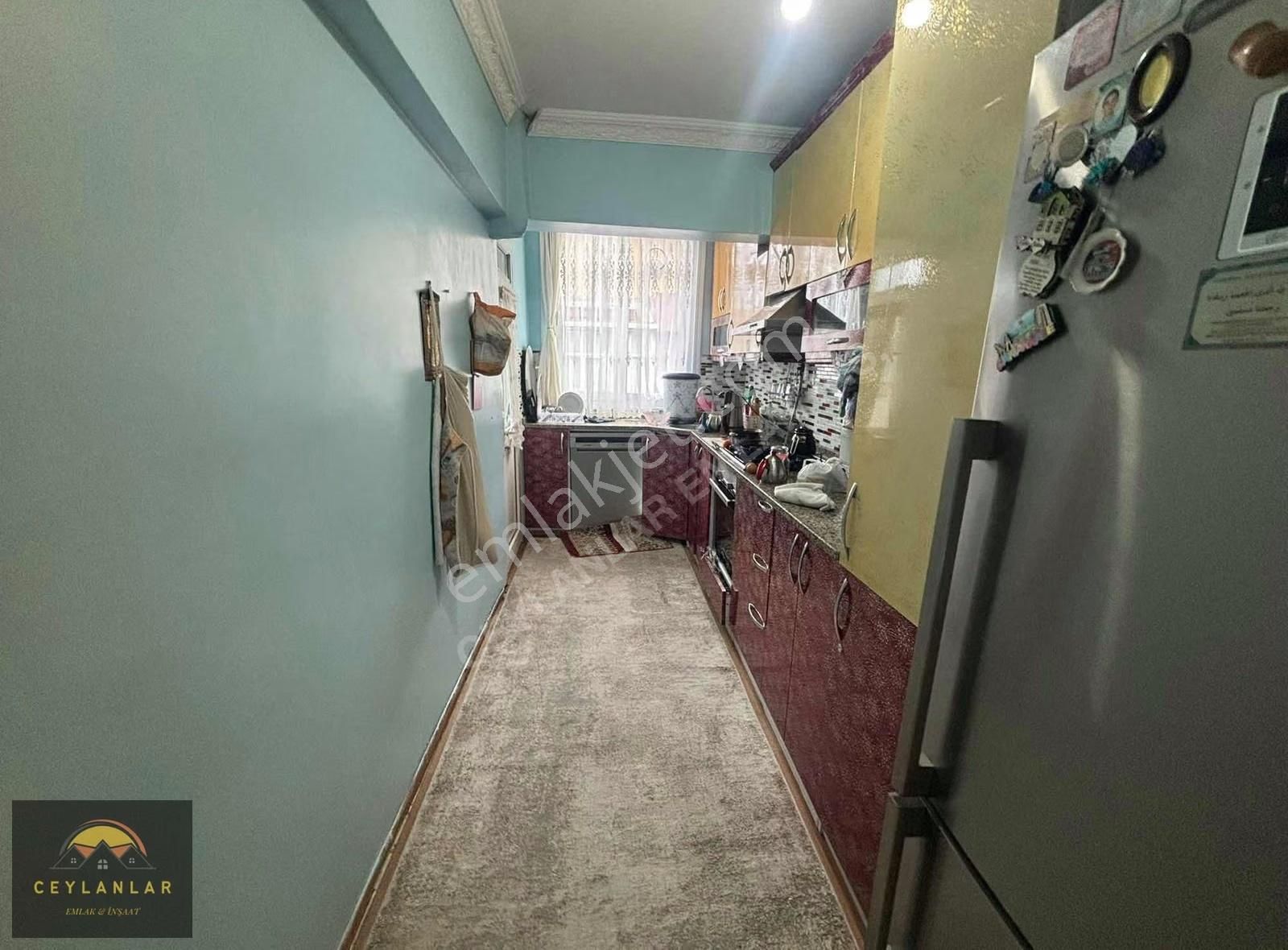 Sefaköy Teyfikbey Mah.site İçerisinde Starcitye Yakın3+1 .135m2 - Görsel 17