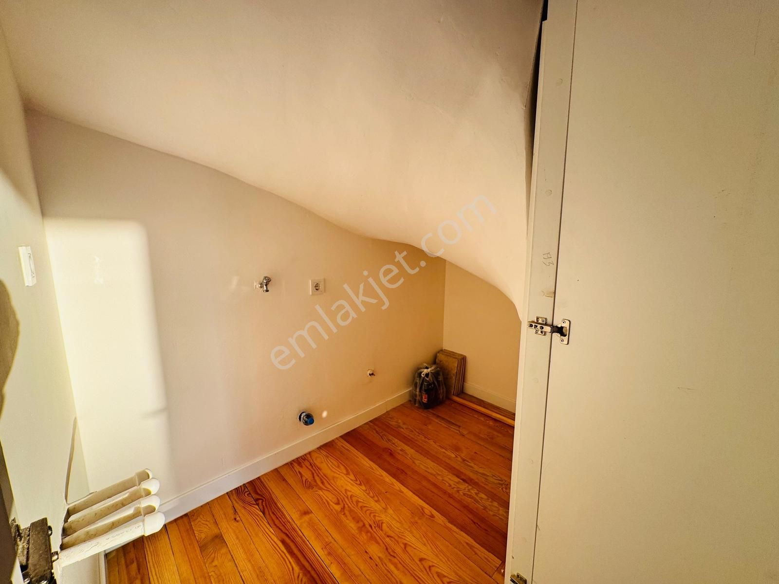 Foça Yenibağarası Mah. Havuzlu Site'de 3+1 Satılık Villa - Görsel 15