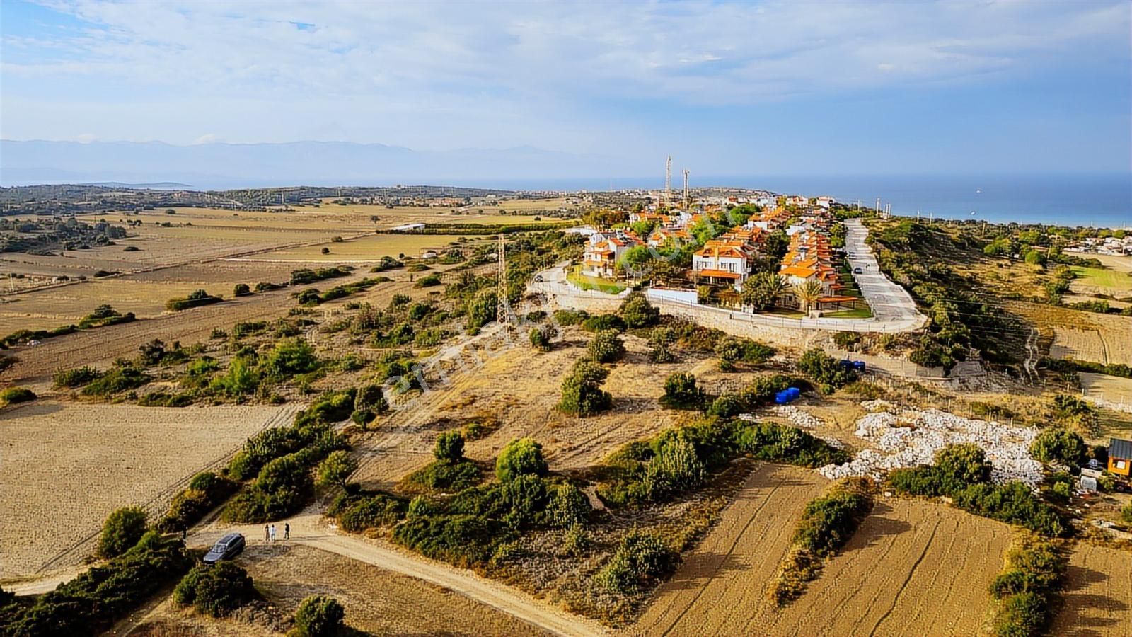 Çeşme Şehitmehmet Mahallesinde Satılık Tarla - Görsel 2
