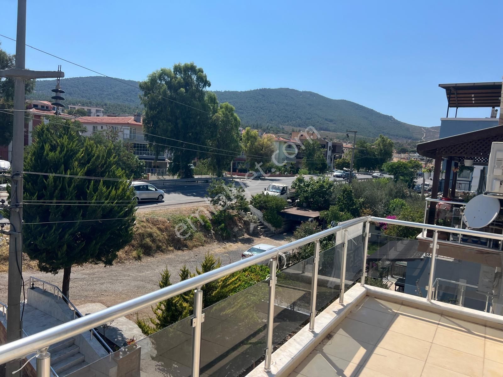 Yenifoça Ana Cadde Üzeri Merkezi Konumda 3+1 Kiralık Daire - Görsel 35