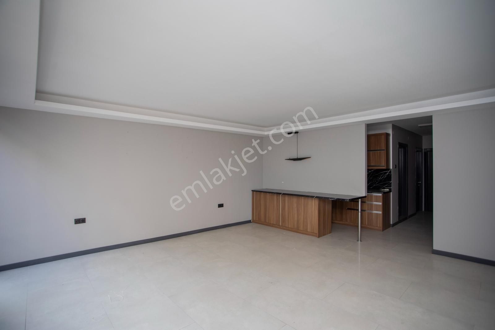 Karşıyaka Çarşı İçerisinde Kiralık 2+1 İşyeri & Ofis - Görsel 18
