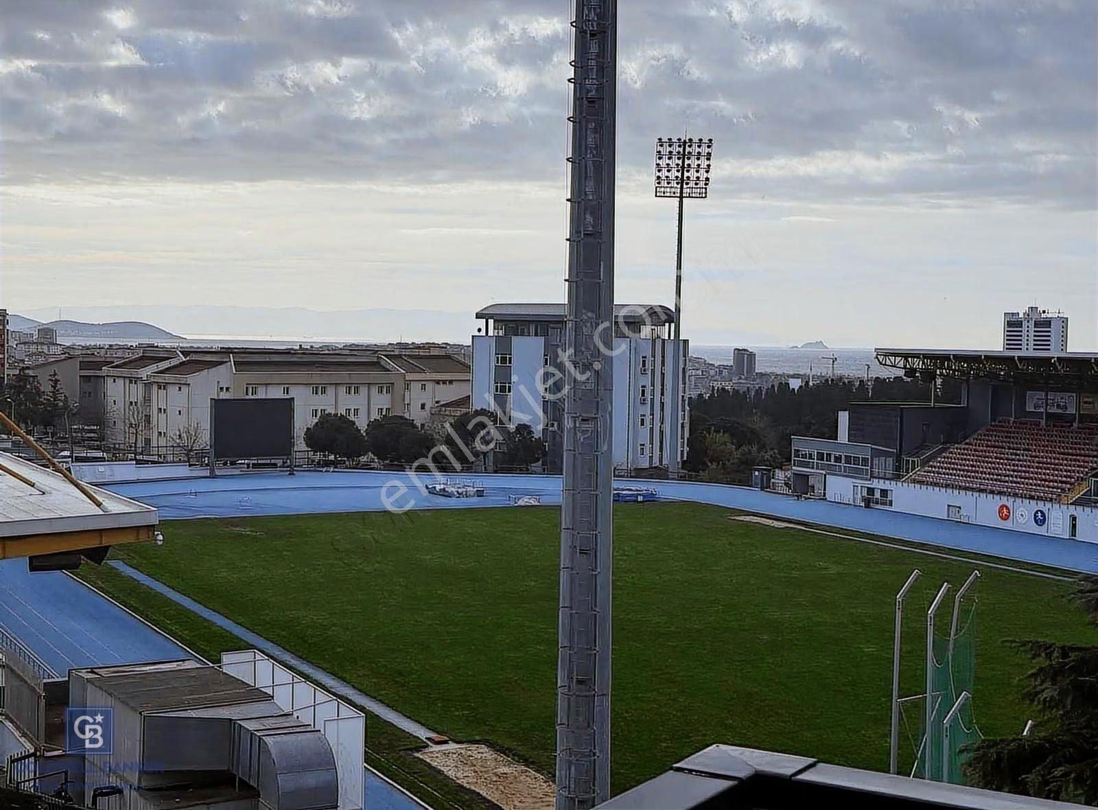 Üsküdar Barbaros Mah 3+1 Ferah Satılık Arakat Daire - Görsel 21