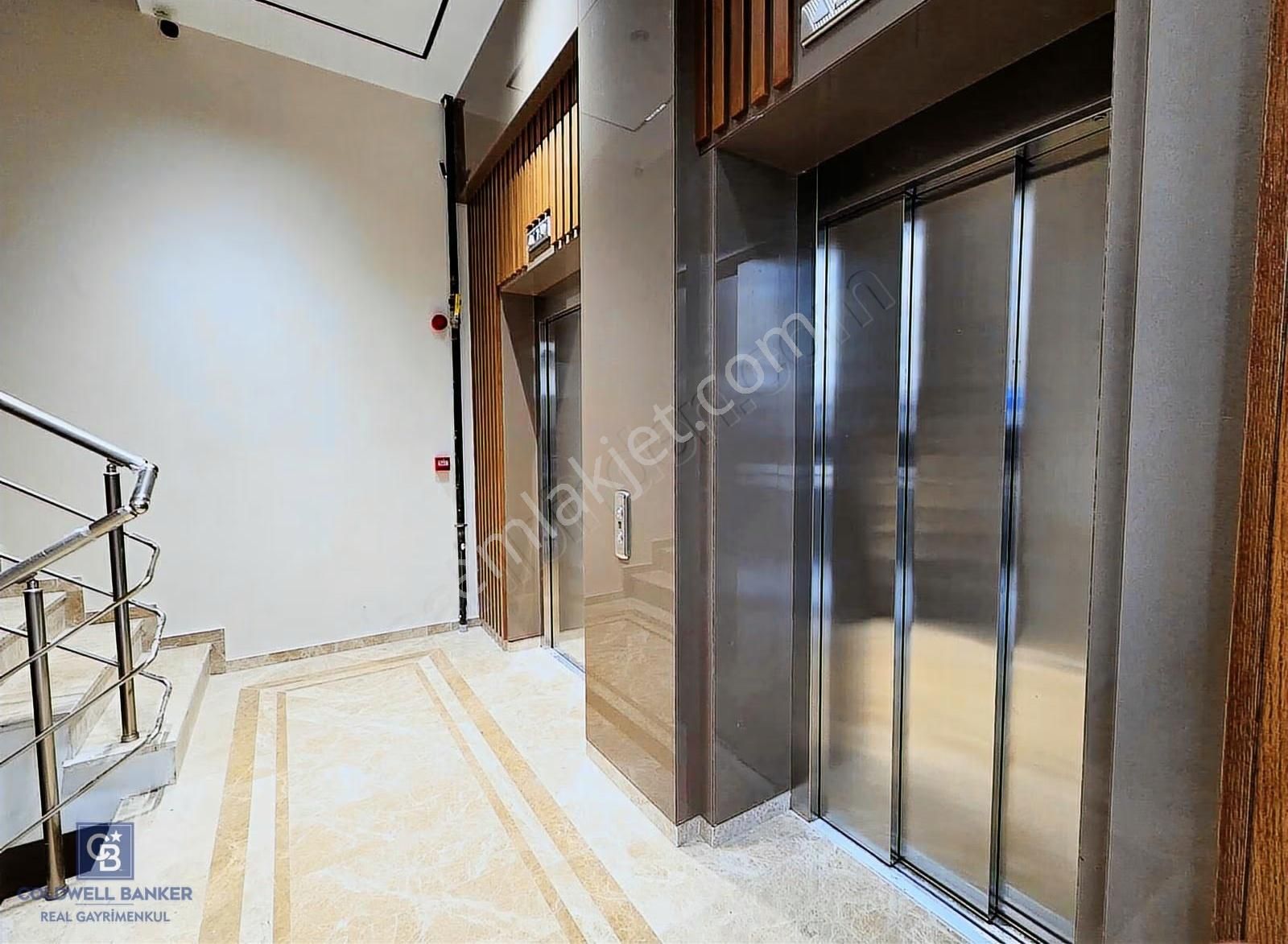 Sahrayıcedit E5 Lokasyonunda Yeni Yapı Kiralık Ofis Katı 185m2 - Görsel 7