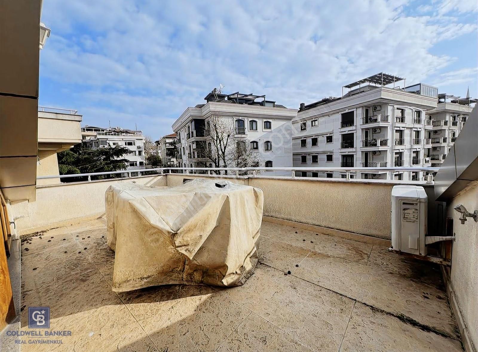 Acıbadem Tur Sokak Butik Sitede 5+2 Teraslı Dubleks - Görsel 2