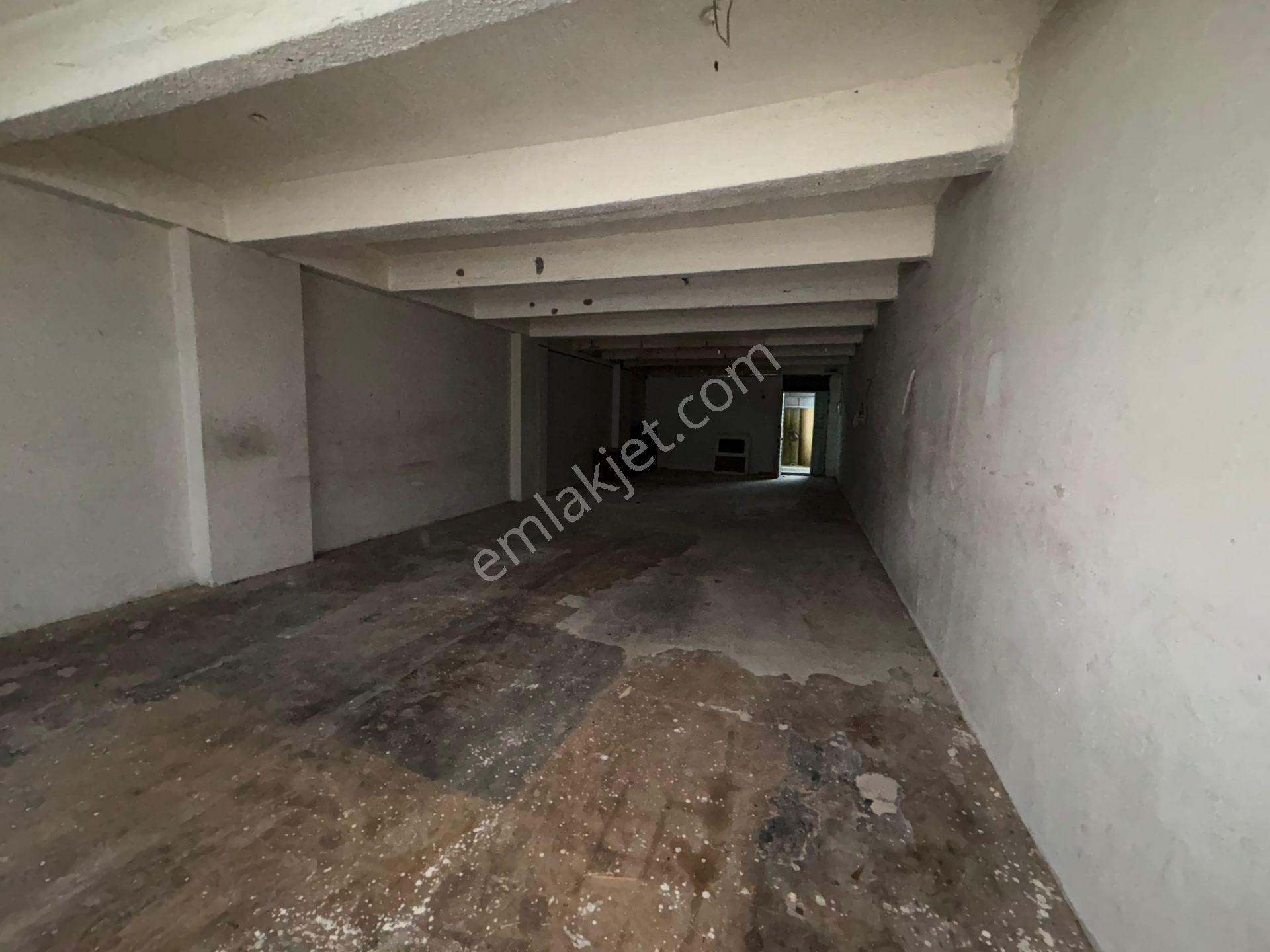 Bayrampaşa Alba Sanayi Sitesinde Kiralık Dükkan & Atölye - Görsel 6