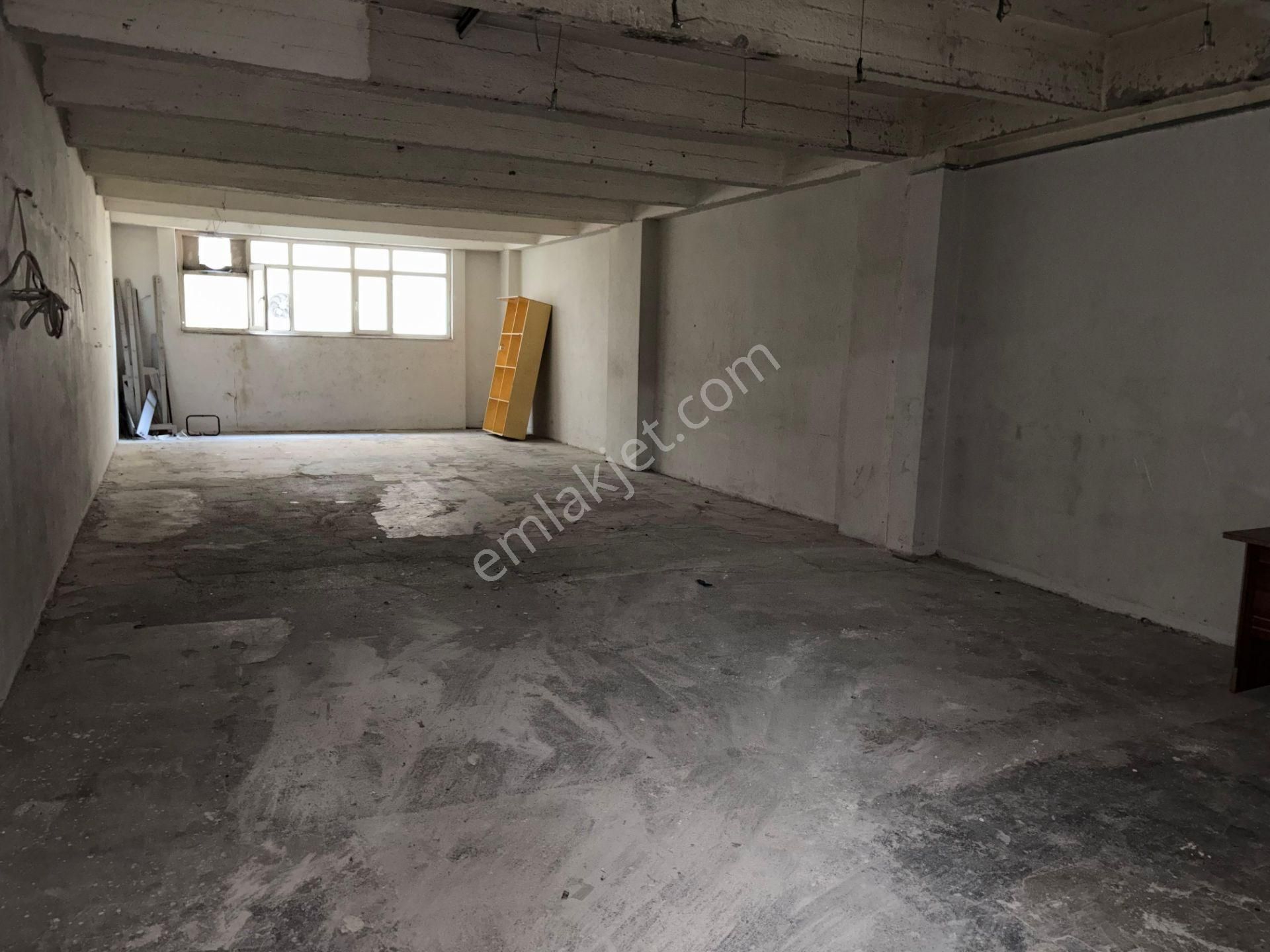 Bayrampaşa Alba Sanayi Sitesinde Kiralık Dükkan & Atölye - Görsel 2