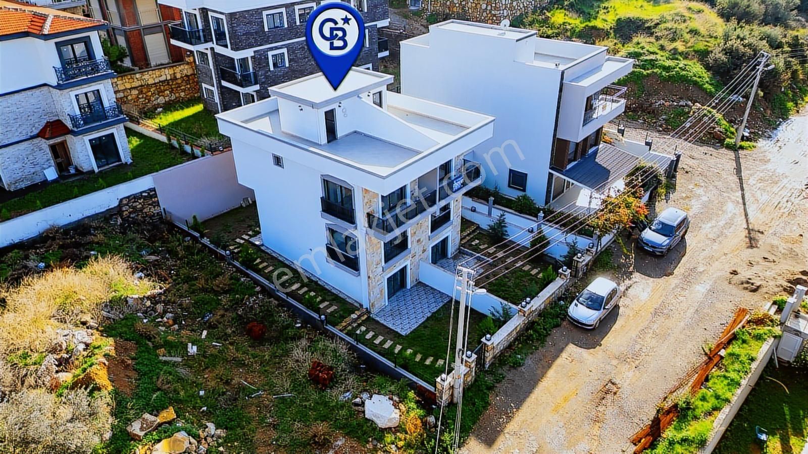 Yenifoça Mustafa Kemal Atatürk Mah. Satılık 4+1 Villa - Görsel 5