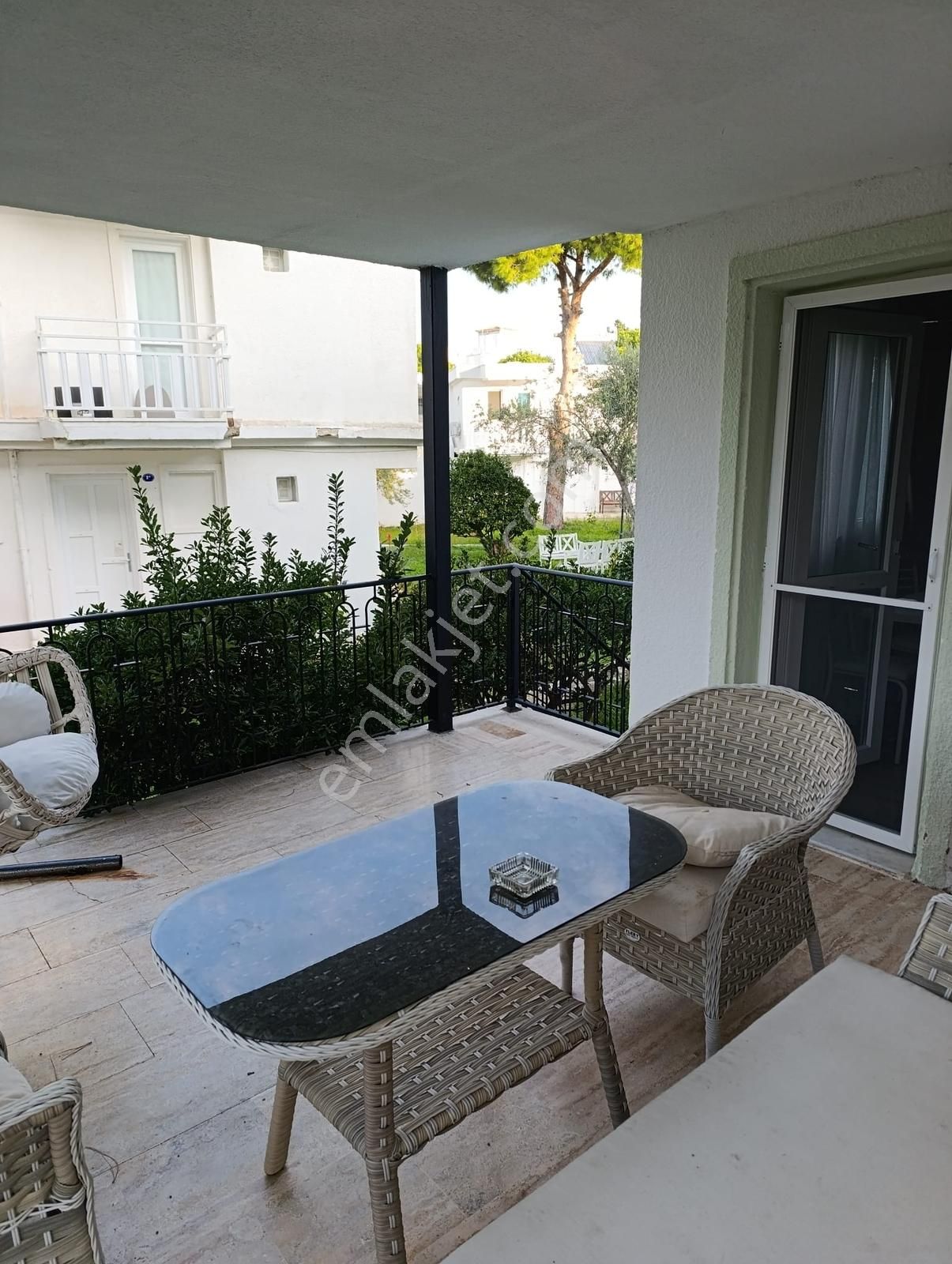 Eski Foça Hanedan Beach Club'ta Kiralık Eşyalı Daire - Görsel 24