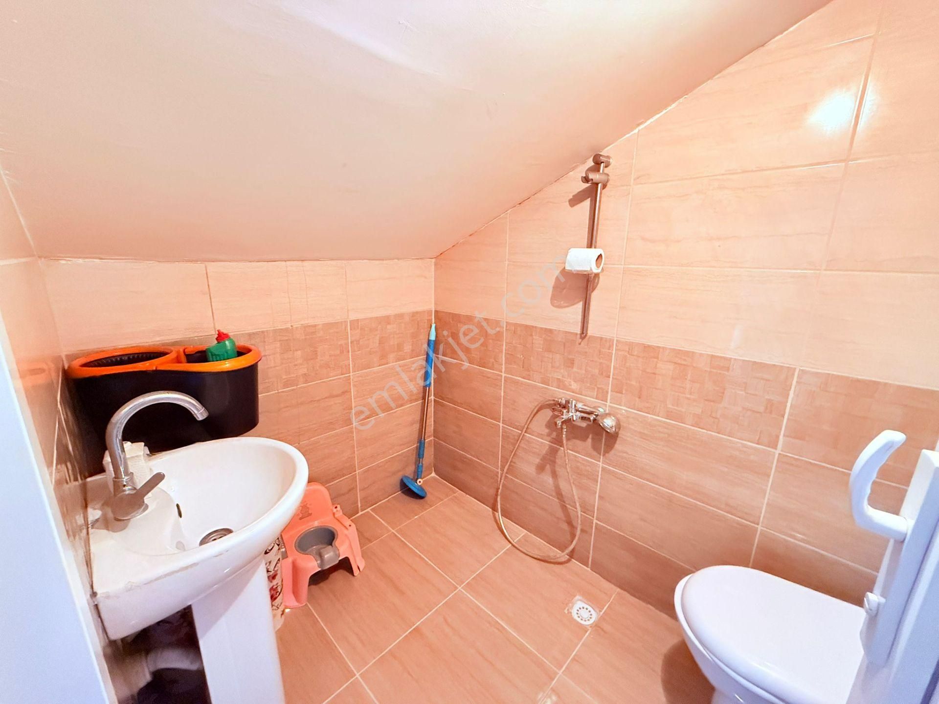 Kemal Türklerde 5+2 İskanlı 180m2 Çatı Dubleks Daire - Görsel 29