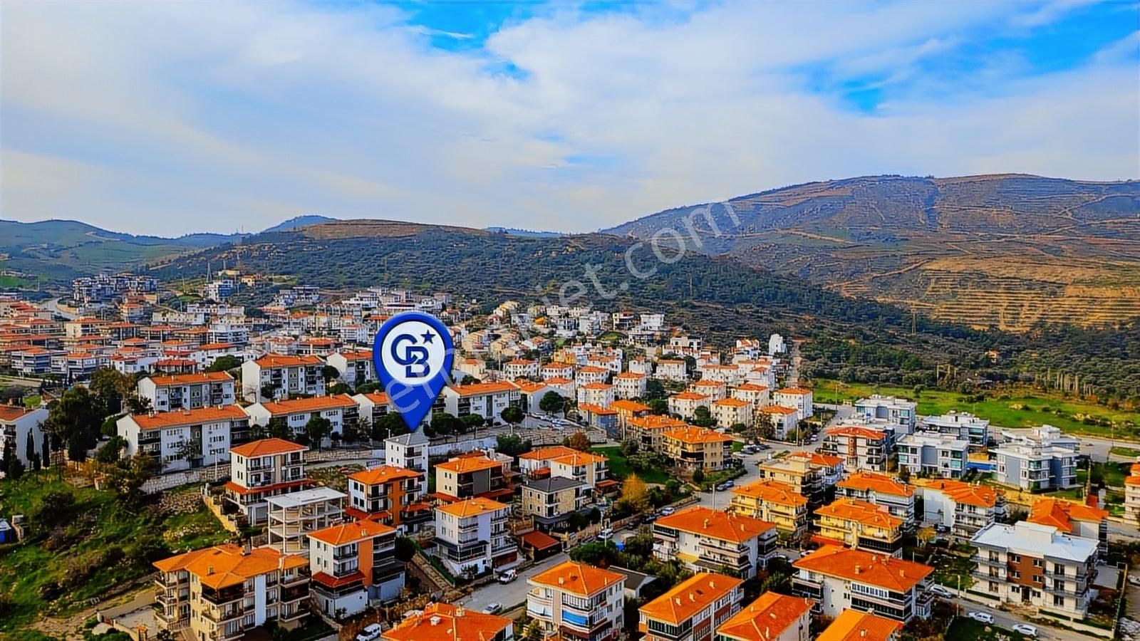 Yenifoça'da Satılık Deniz Manzaralı Müstakil 4+1 Tripleks Villa - Görsel 28