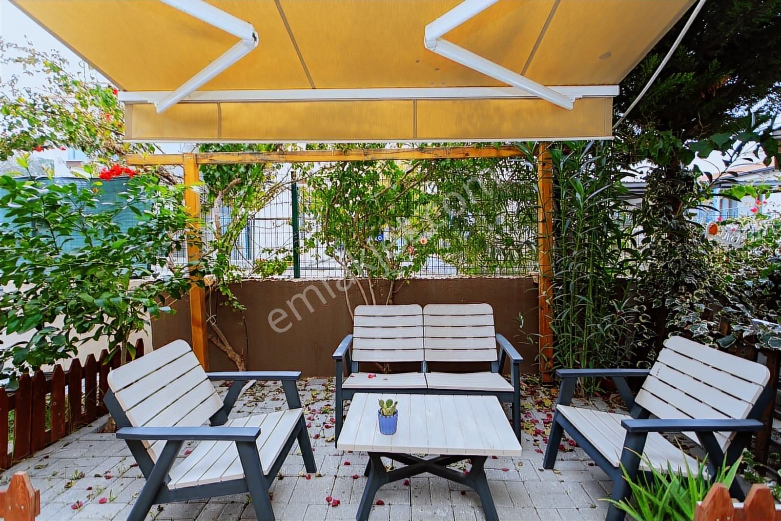 Foça Bağarası Kazım Dirik Mah. Satılık 2+1 Dubleks Villa - Görsel 2