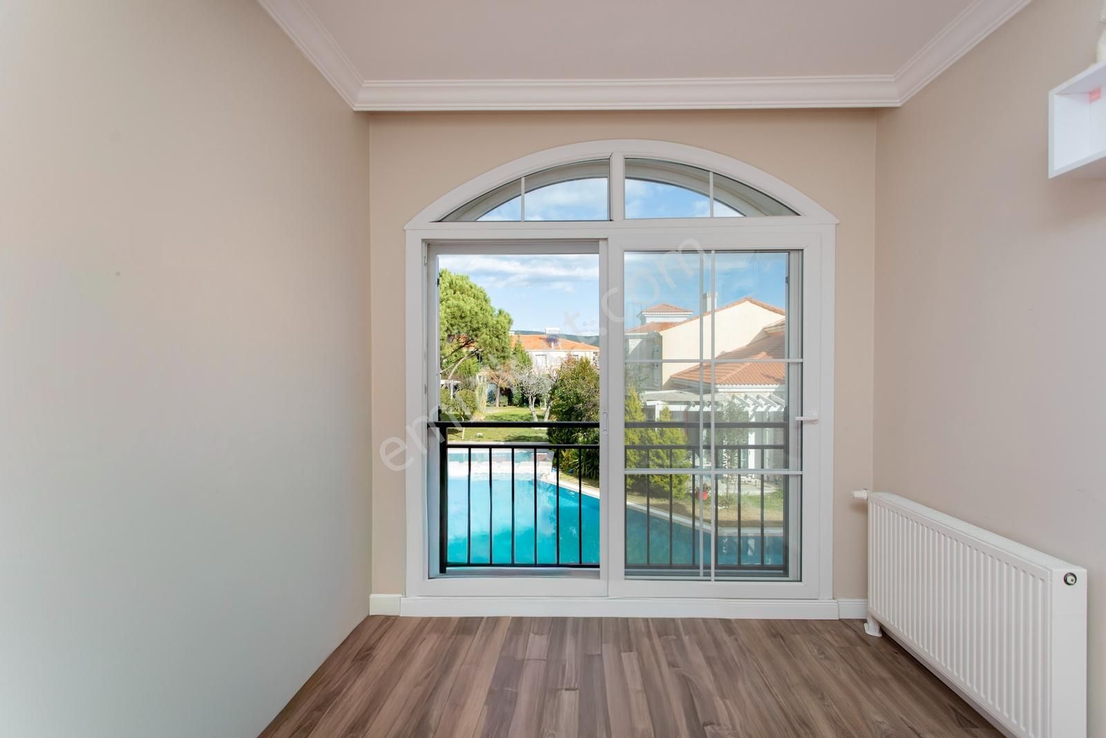 Foça Hacıveli Mah. Mia Focha Sitesinde Satılık 3+1 Villa - Görsel 11