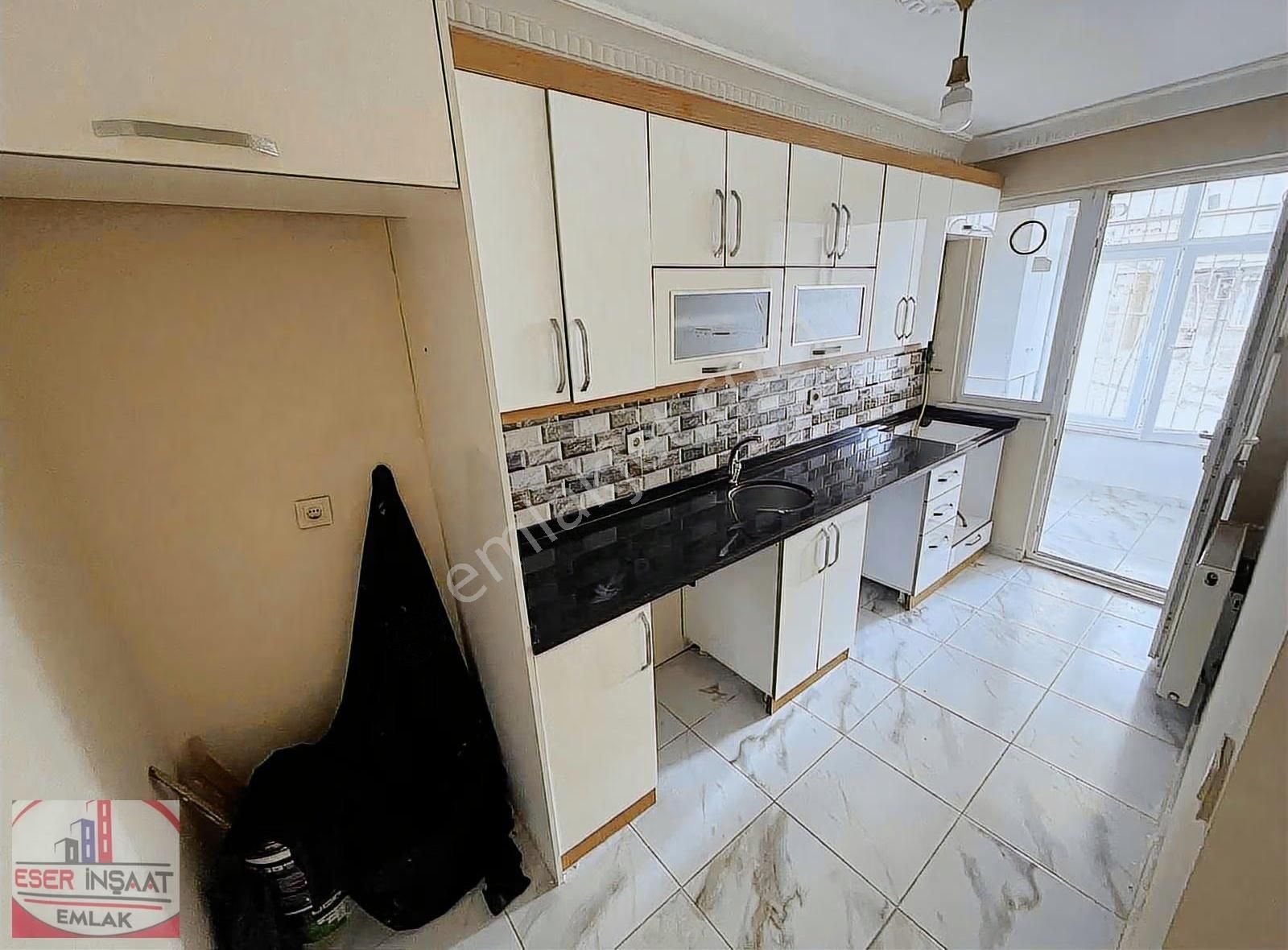 Eser Yapıdan Satılık2+1 90m2 Ön Cephe Balkonlu Yüksek Giriş