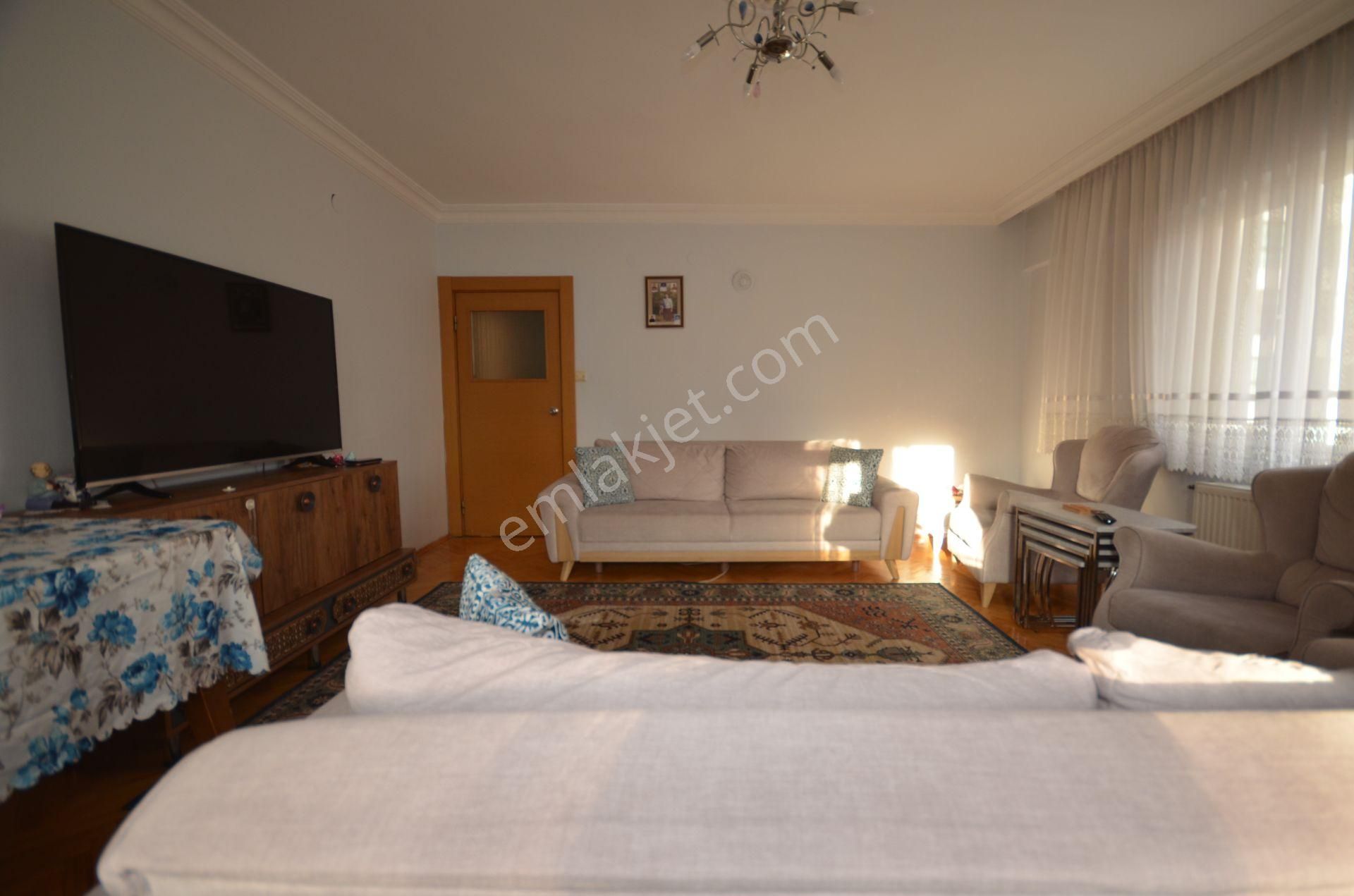 Kalecik Emlak'tan Emlak'tan Merkezi Konumda 7+1 Dublex Satılık - Görsel 6