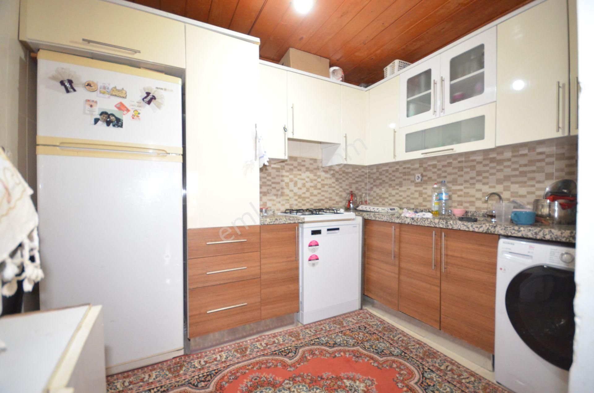 Kalecik Emlak'tan Emlak'tan Merkezi Konumda 7+1 Dublex Satılık - Görsel 3