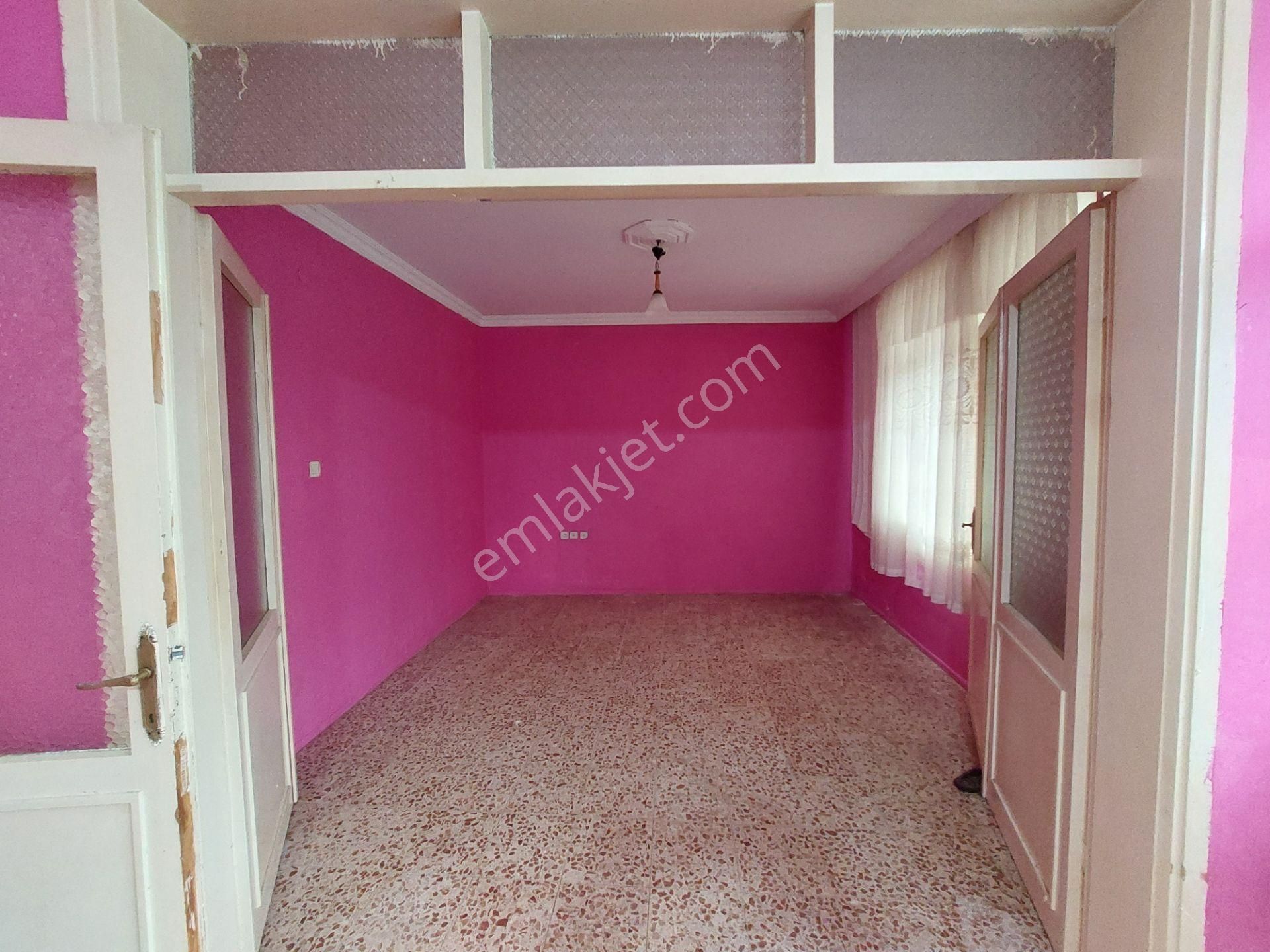 Karşıyaka Örnekköyde Kiralık 2+1 Daire Kanıt Emlaktan - Görsel 13