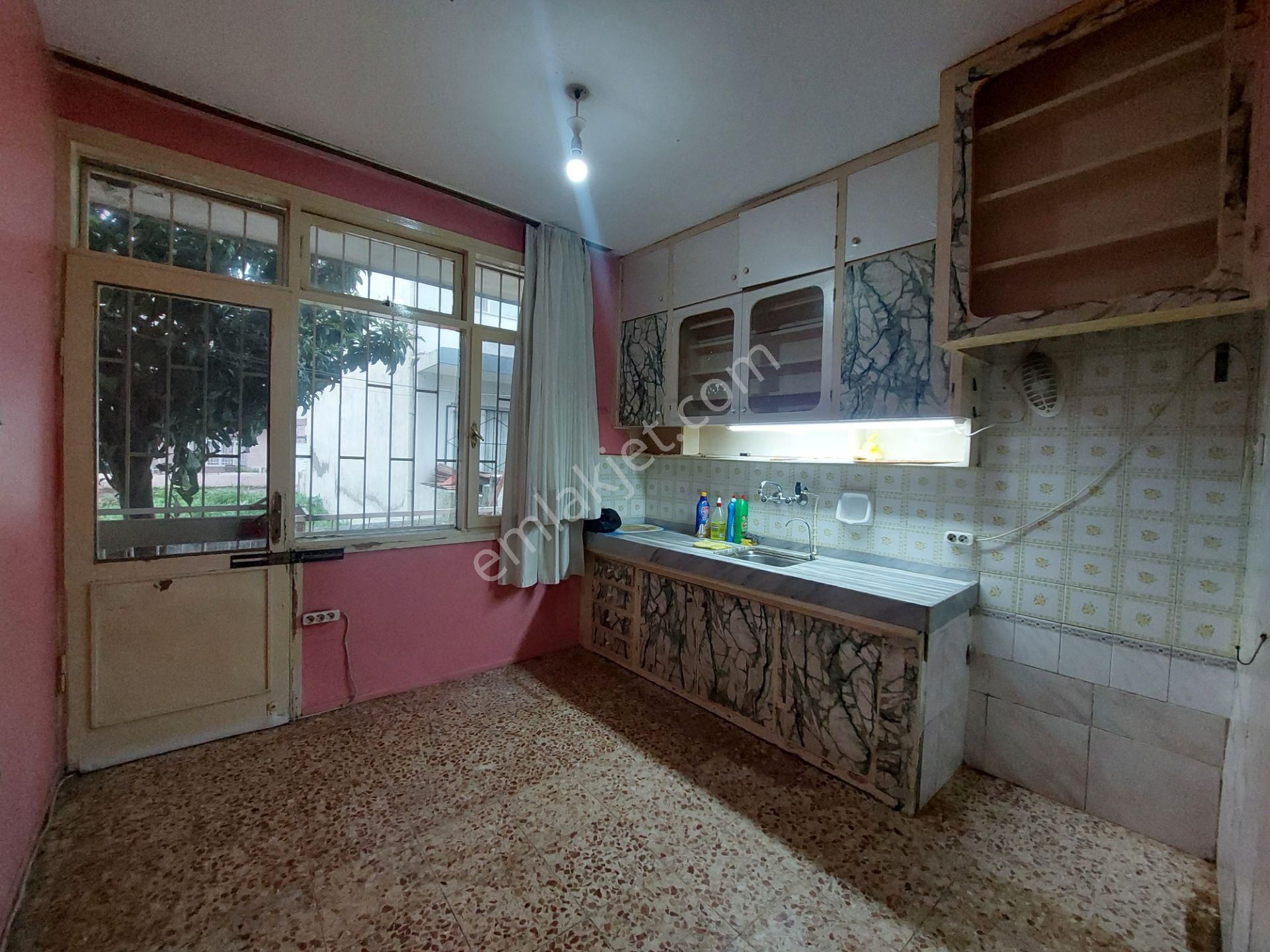 Karşıyaka Örnekköyde Kiralık 2+1 Daire Kanıt Emlaktan - Görsel 4