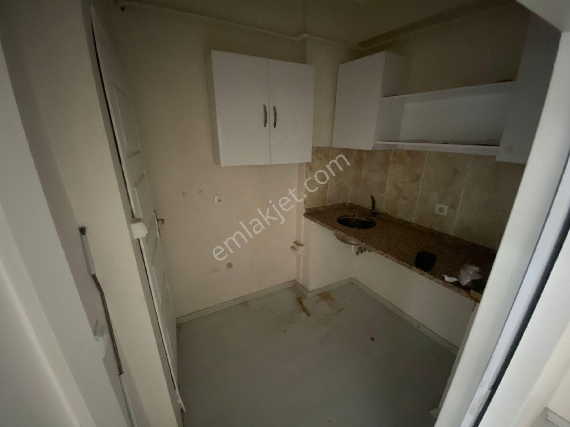 Loft Tan Sefaköy Merkezde Wc Li Mutfaklı 45m2 Kiralık Dükkan - Görsel 10