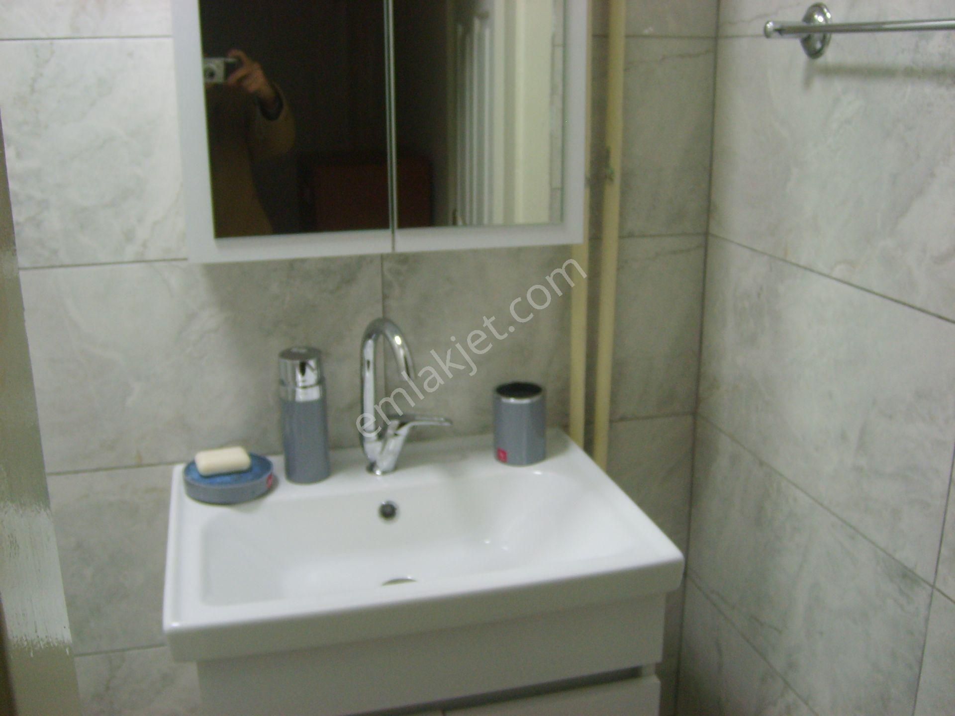 Bahçeli Pazar Duragında 2+1 Giriş Arka Kombili Eşyalı - Görsel 9